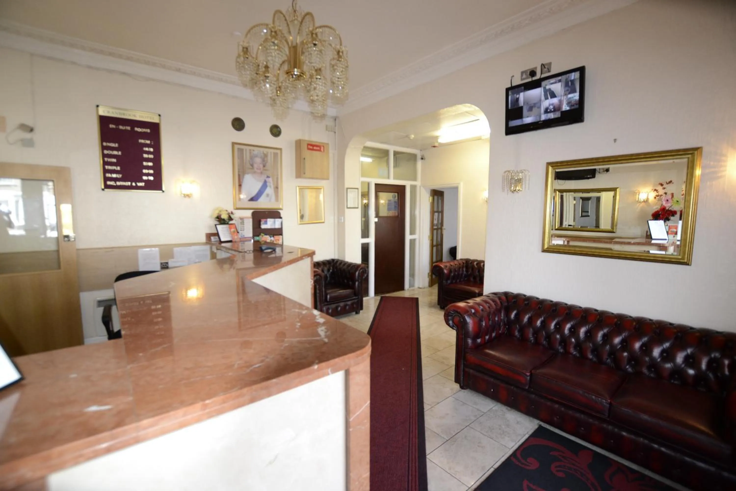 Lobby or reception in Cranbrook Hotel