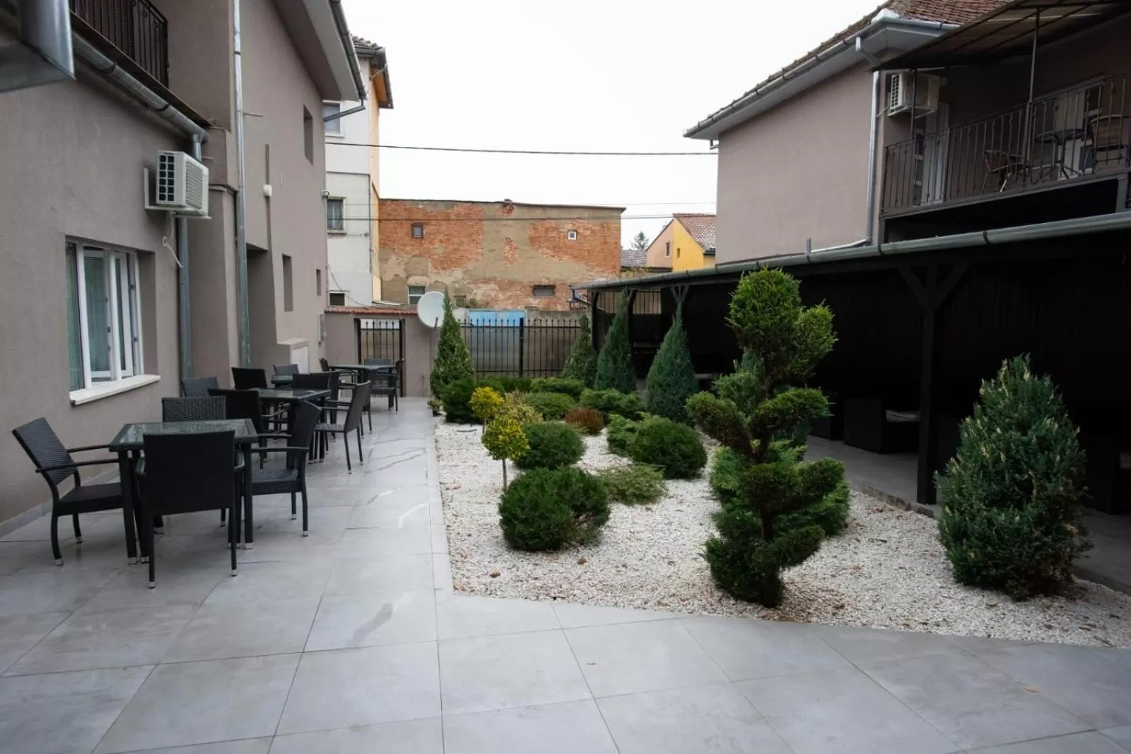 Patio in Carnival City Hotel Oradea