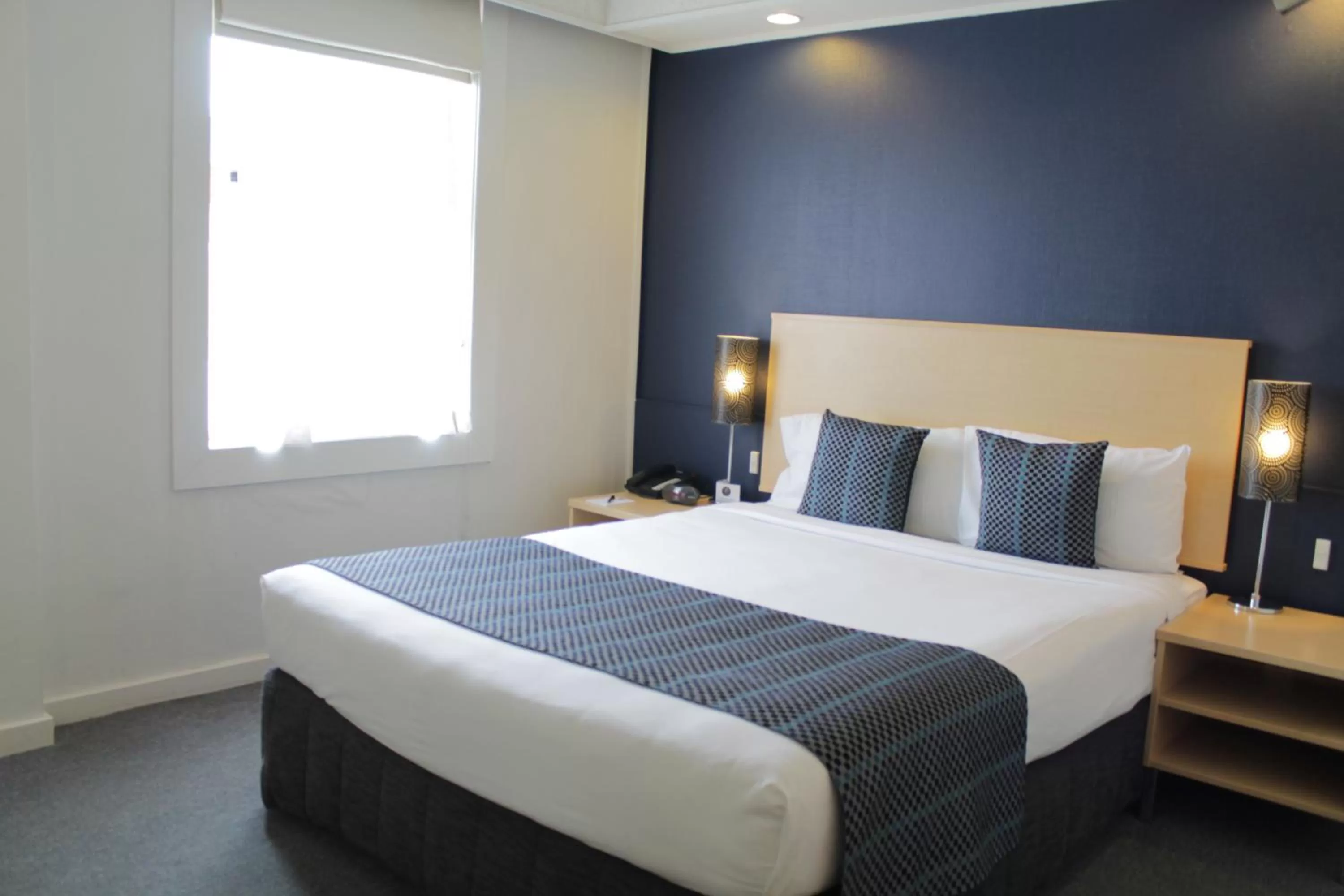 Bedroom, Bed in Willis Wellington Hotel