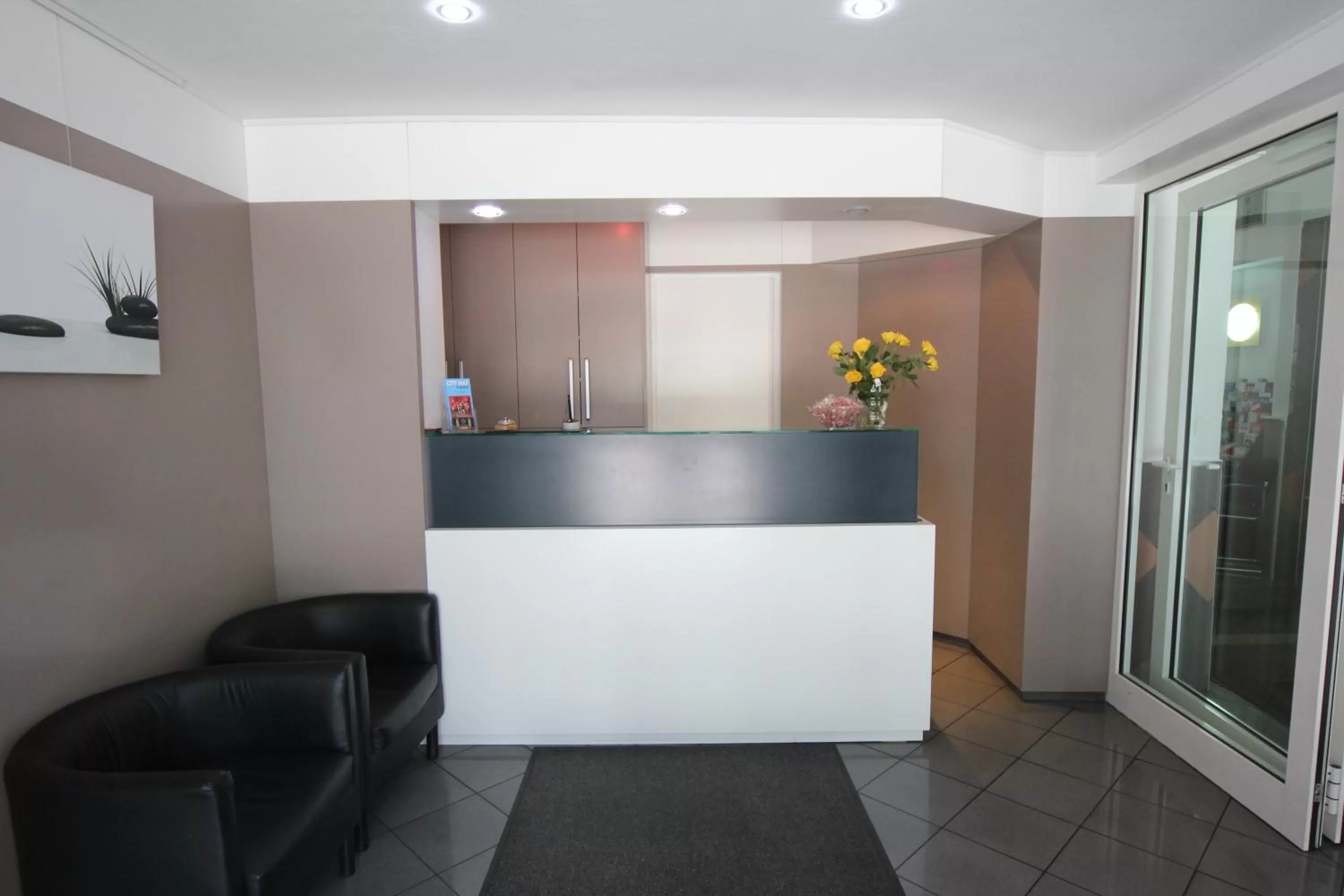 Lobby or reception in Carlton Hotel