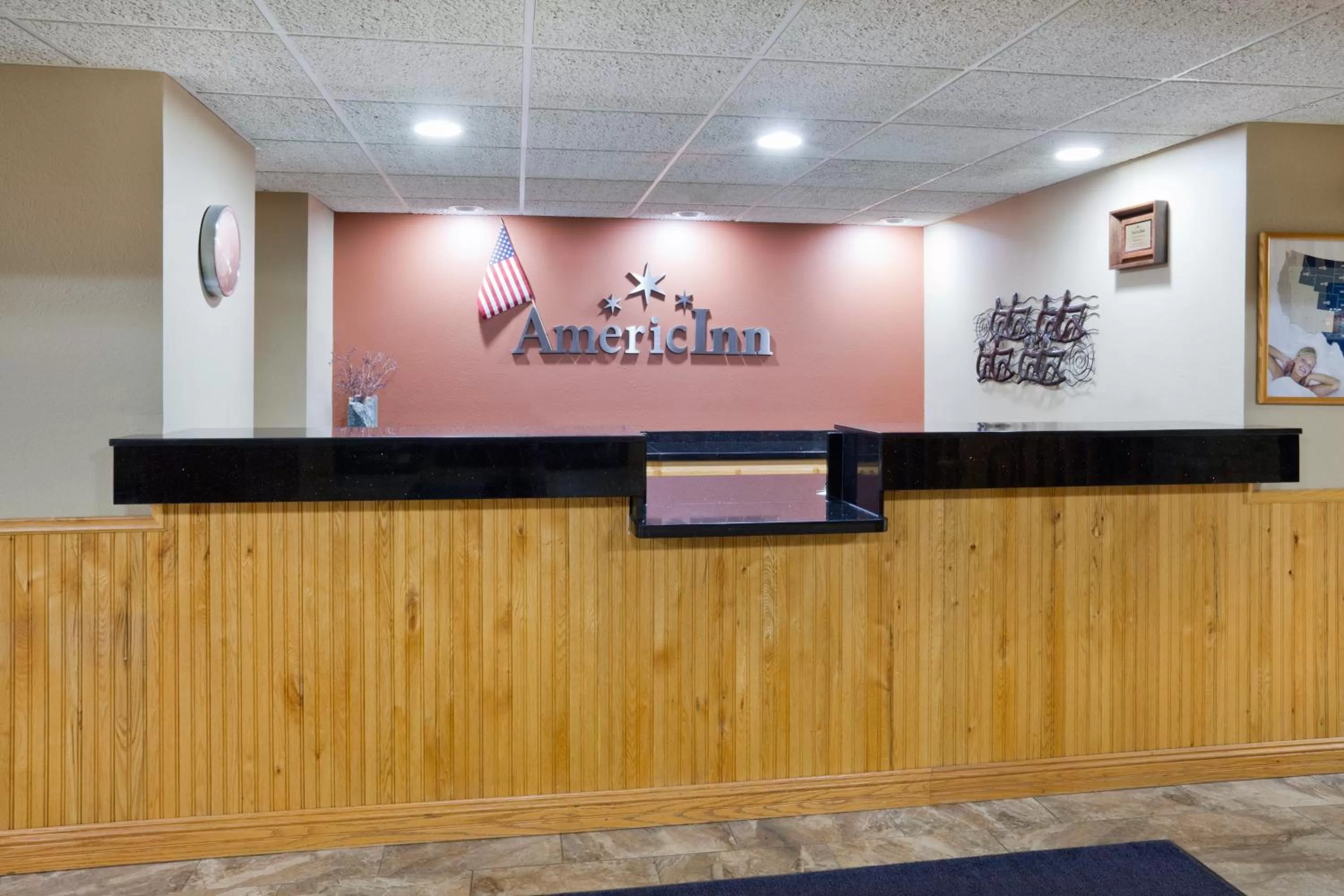 Lobby or reception in AmericInn by Wyndham Sartell