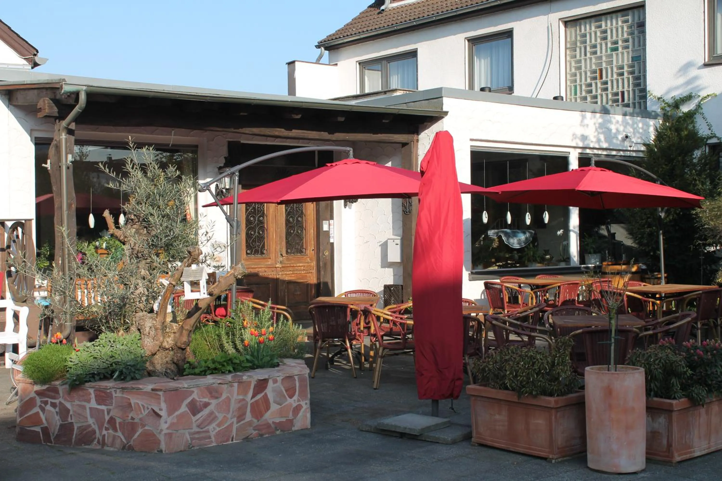 Patio in Hotel Kölner Hof Refrath