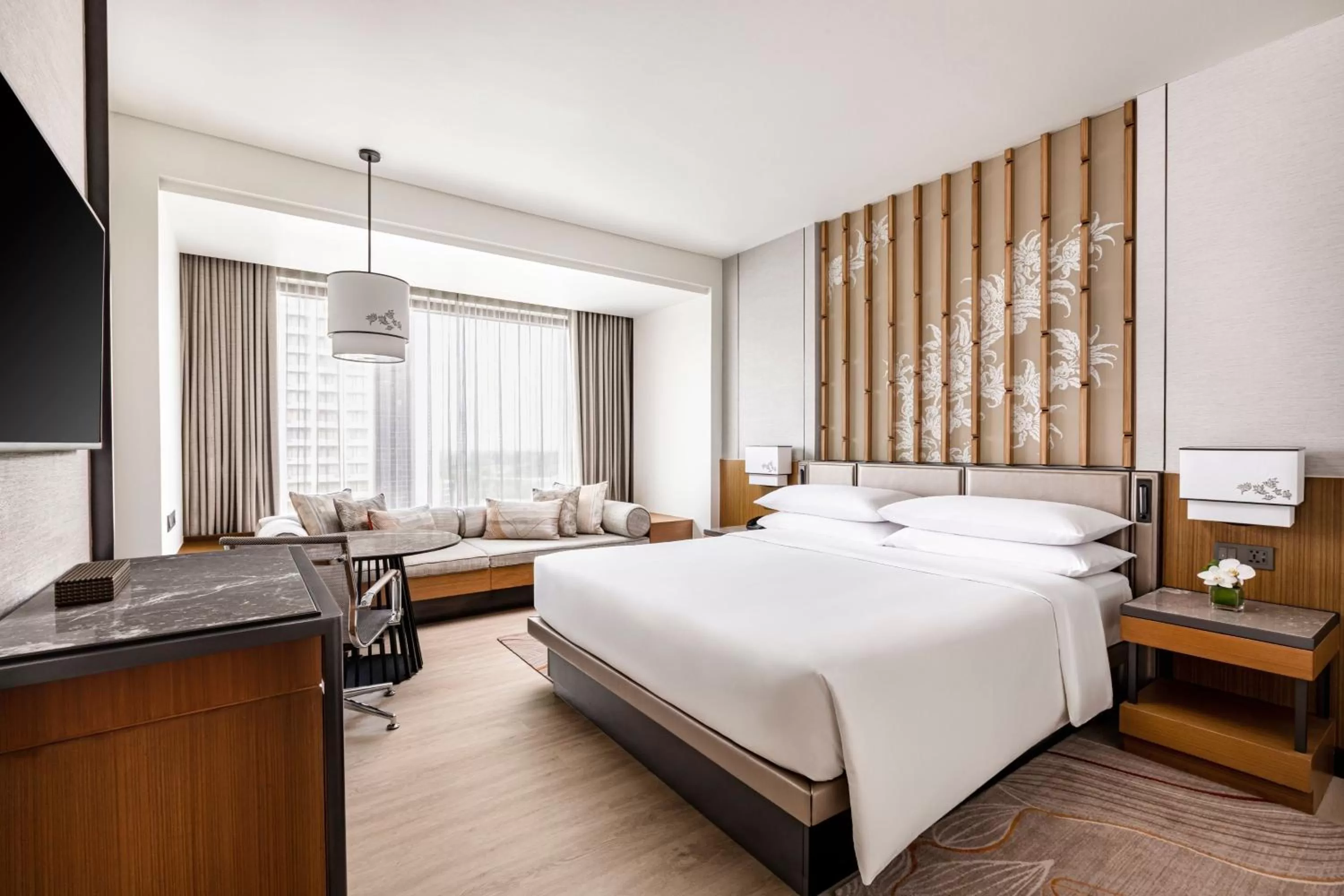 Urban Room (K), Guest room, 1 King, Sofa bed in Chiang Mai Marriott Hotel