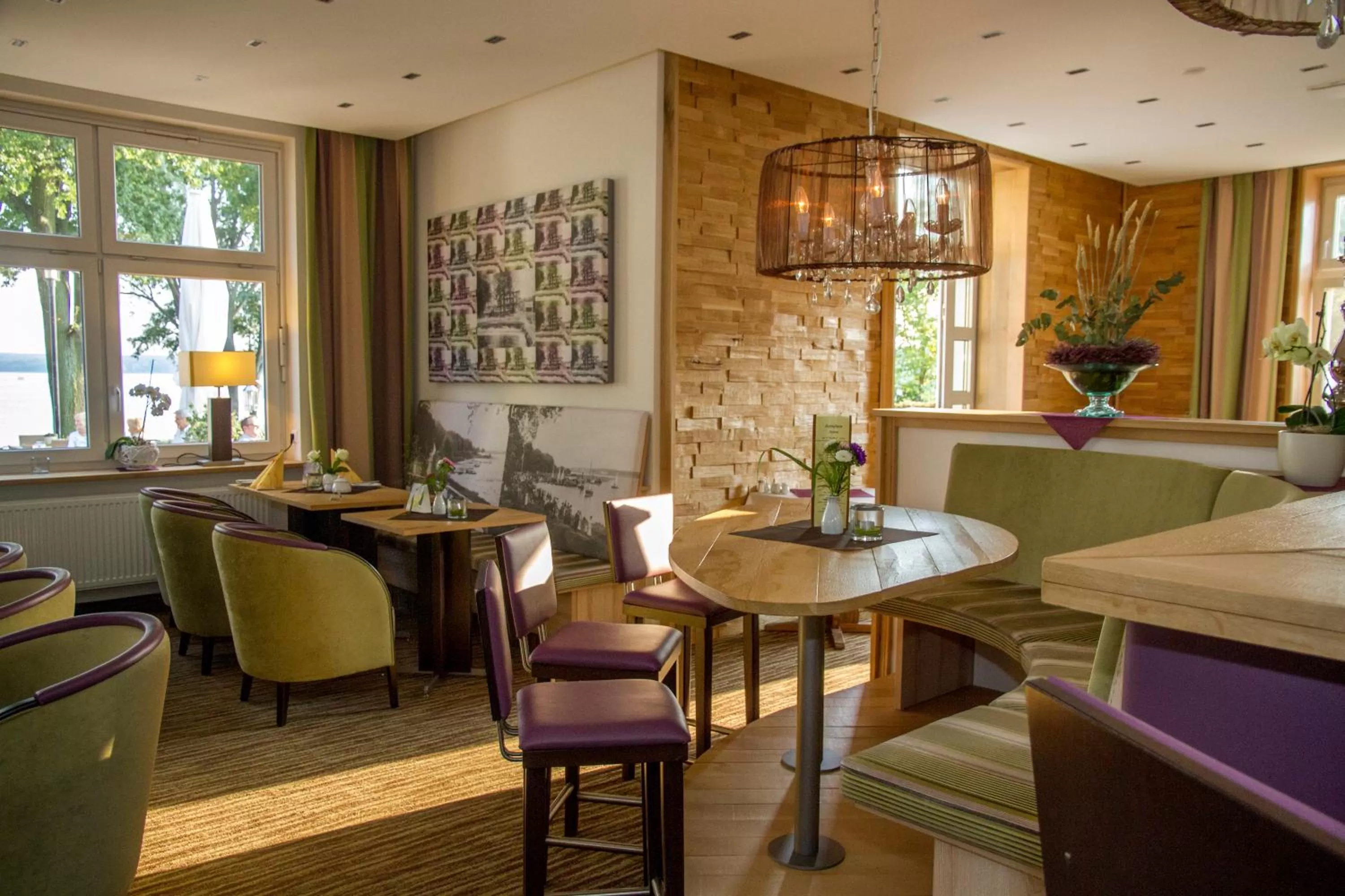 Dining area in Falk Seehotel Plau am See