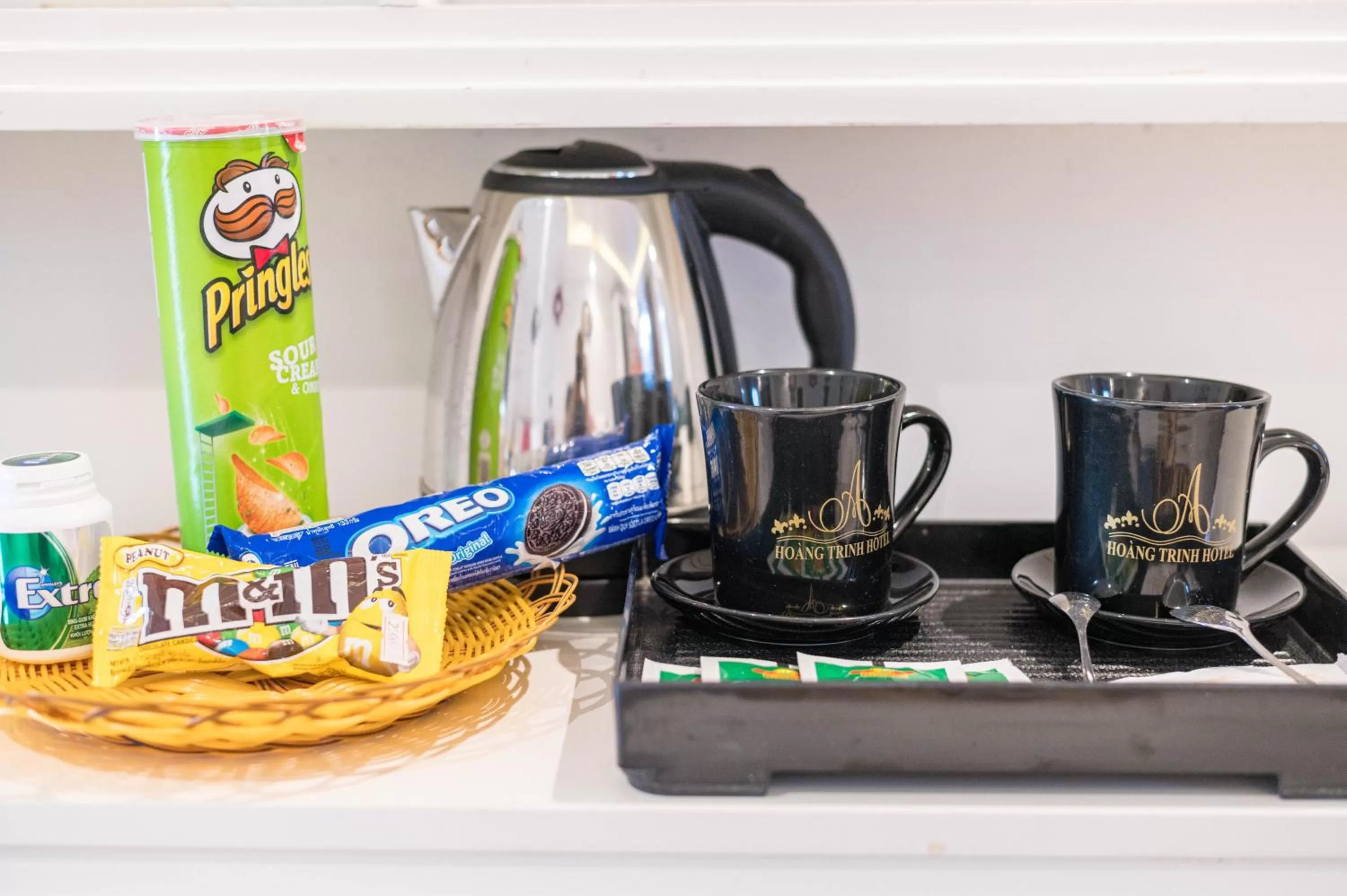 Coffee/tea facilities in Hoang Trinh Hotel