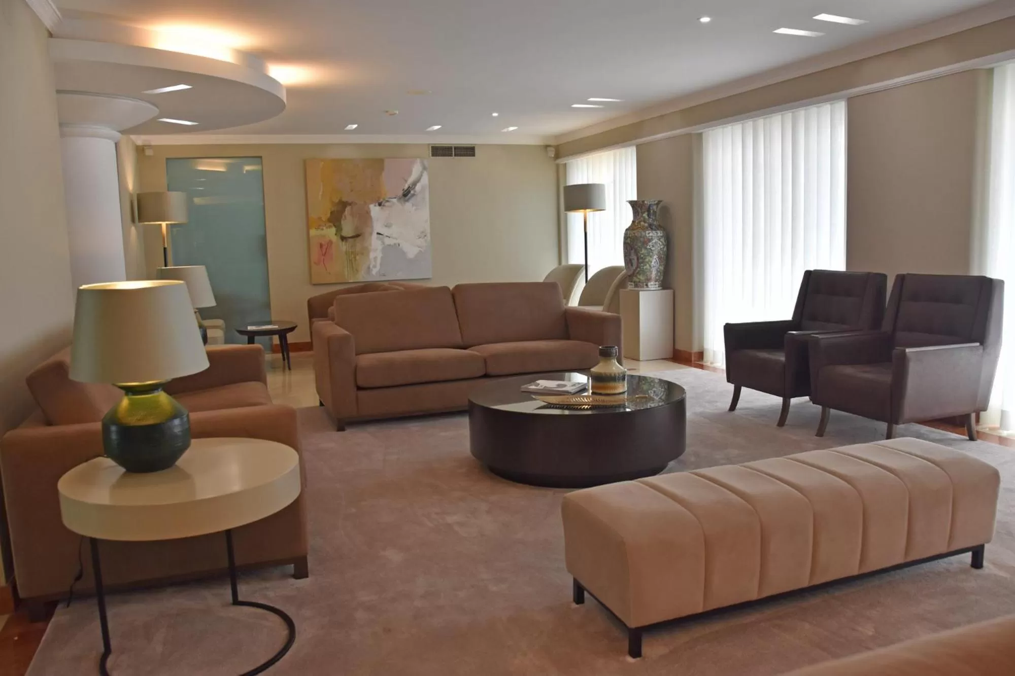 Communal lounge/ TV room in Hotel Suave Mar