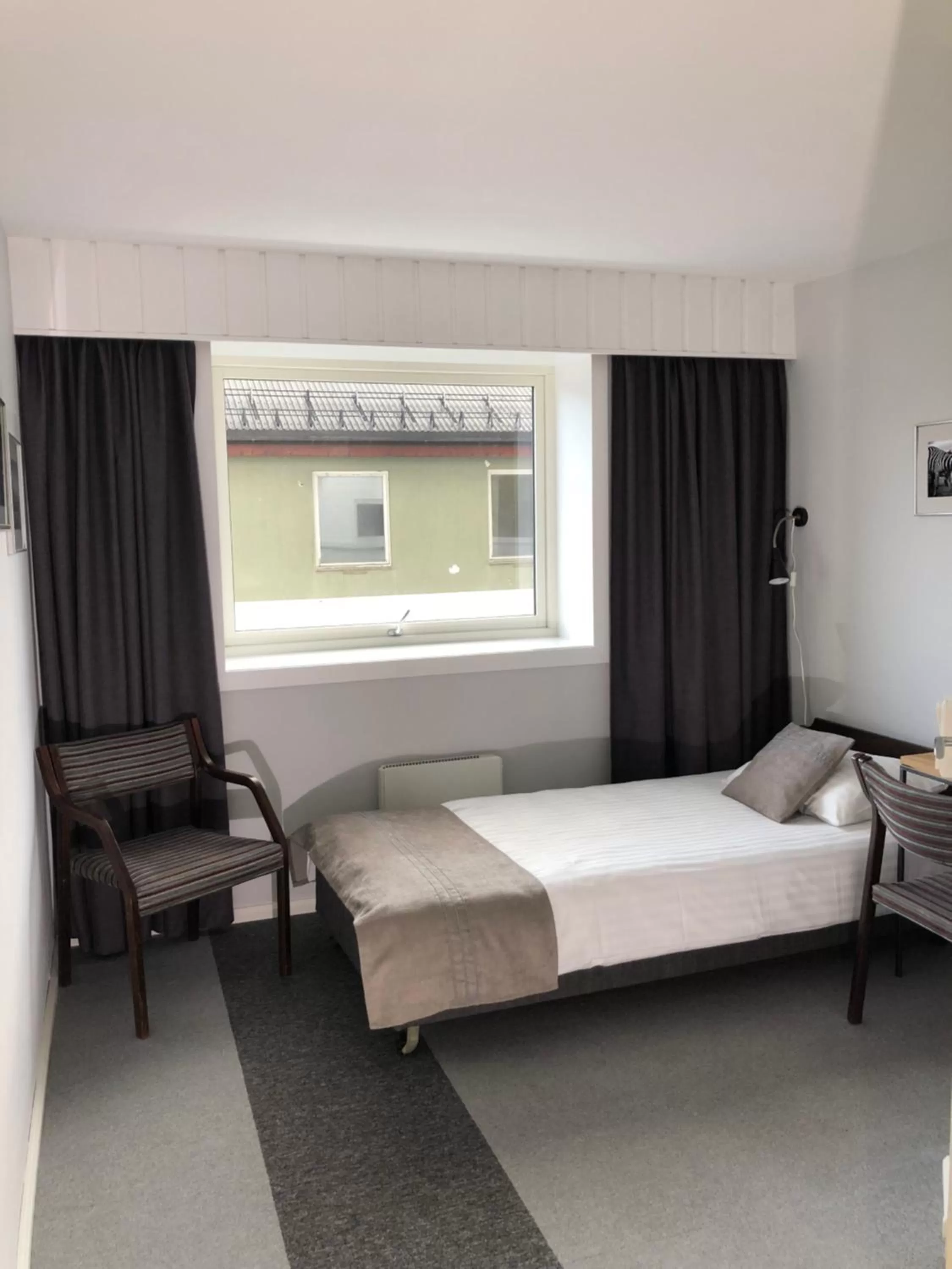 Bed in Arctic Hotel Nordkapp