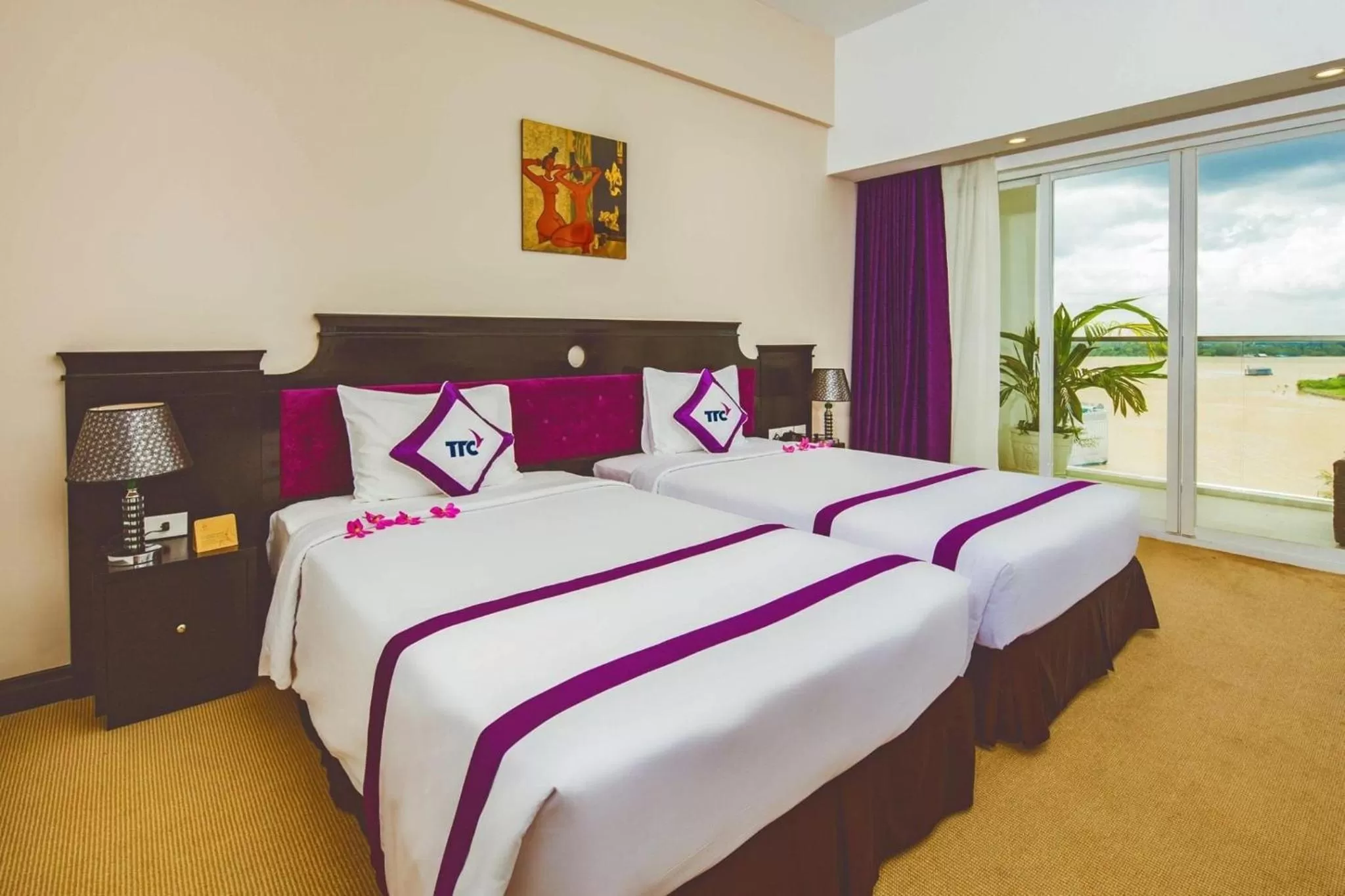 Bed in TTC Hotel Can Tho