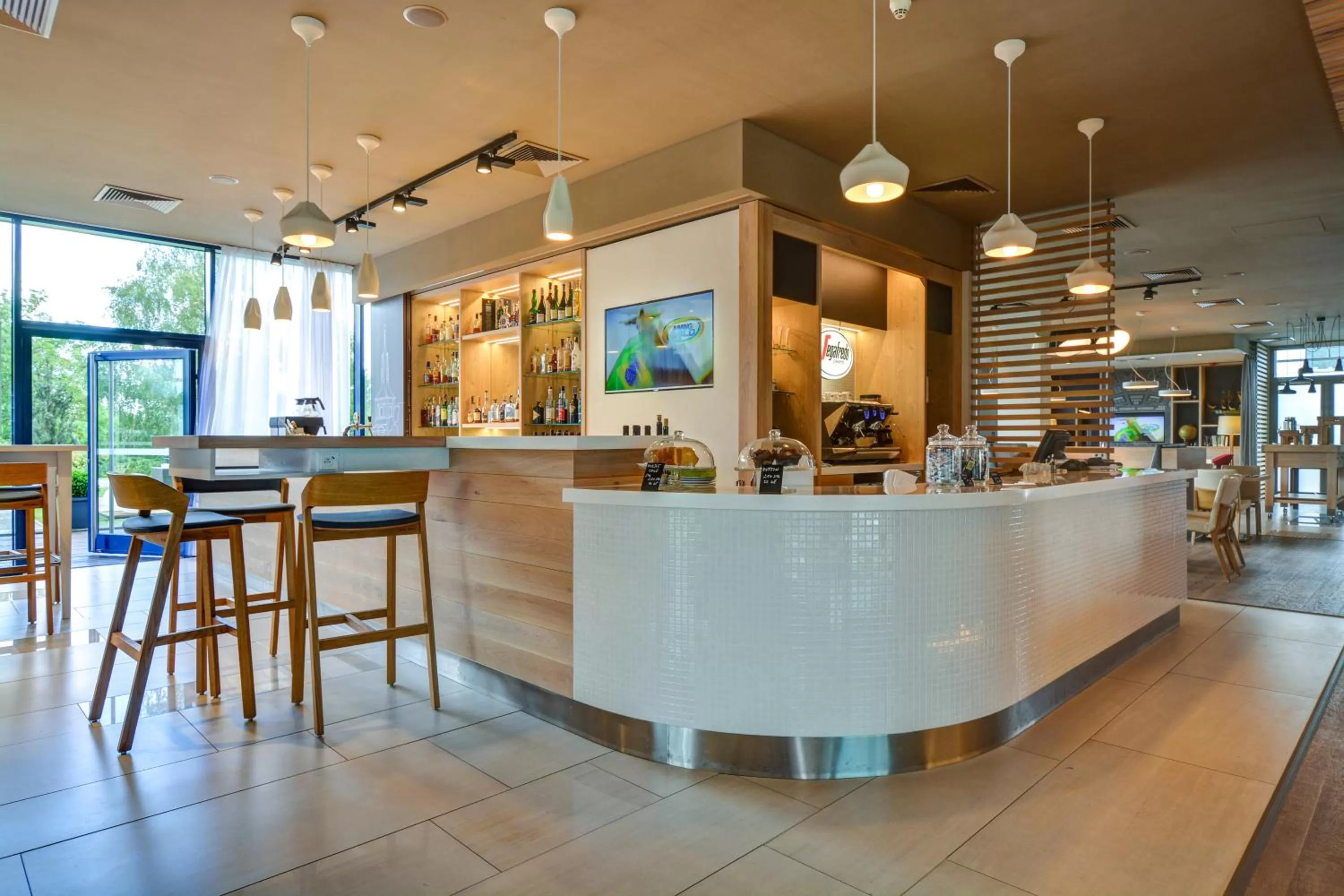 Coffee/tea facilities in Holiday Inn Prague Airport by IHG