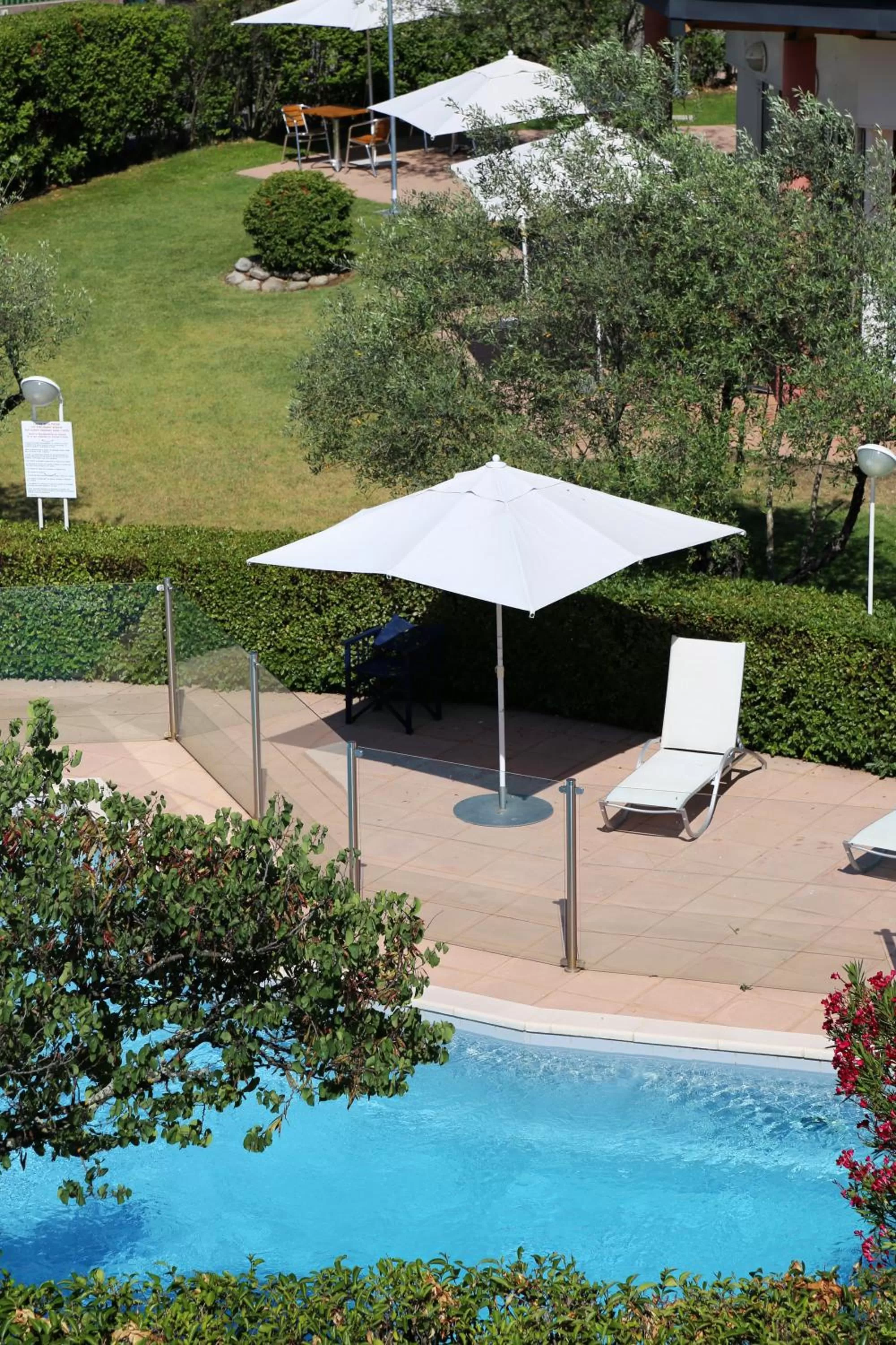 Garden in ibis Aubenas