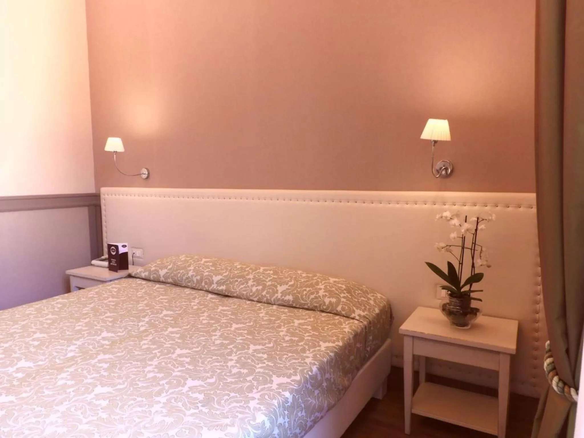 Bed in Basilica Hotel