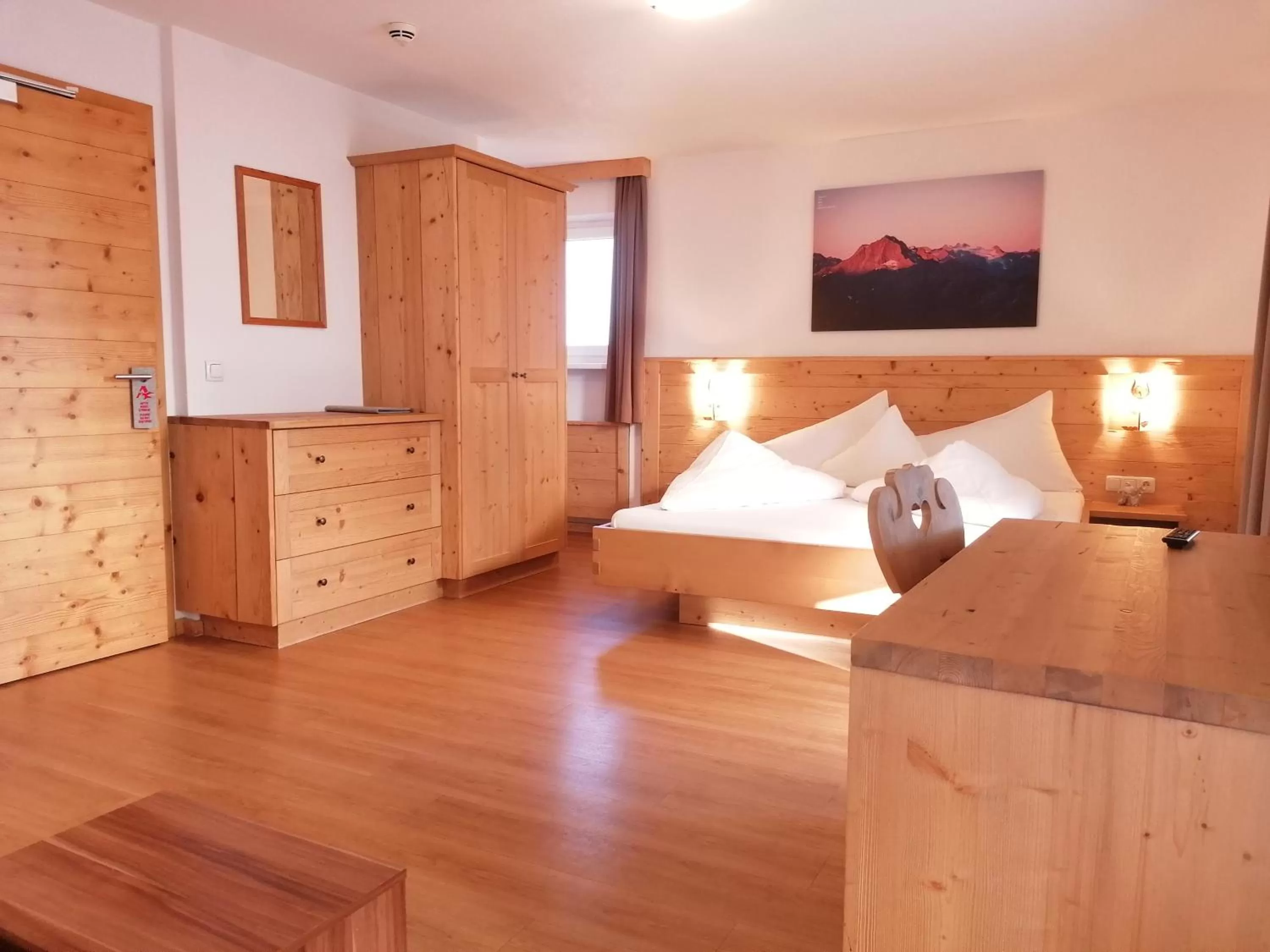 Bed in Adler Hotel-Pension