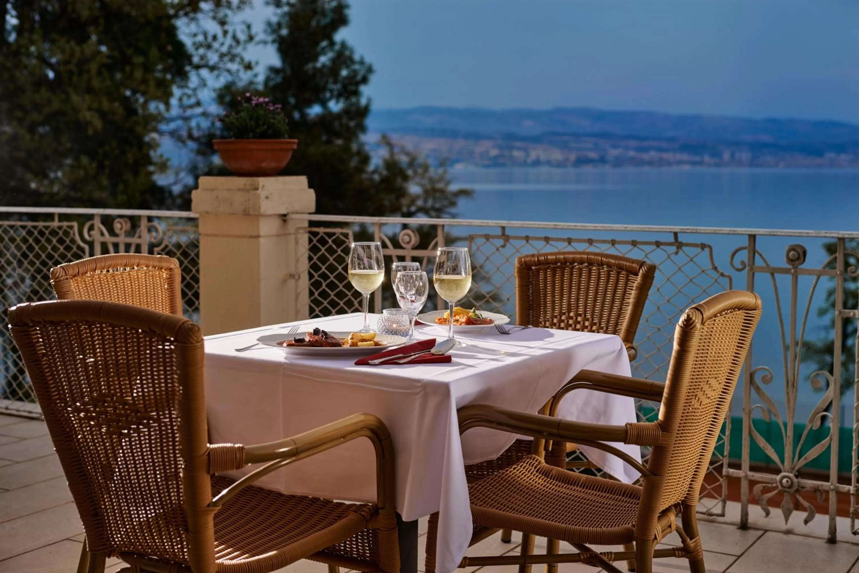 Balcony/Terrace in Hotel Lovran