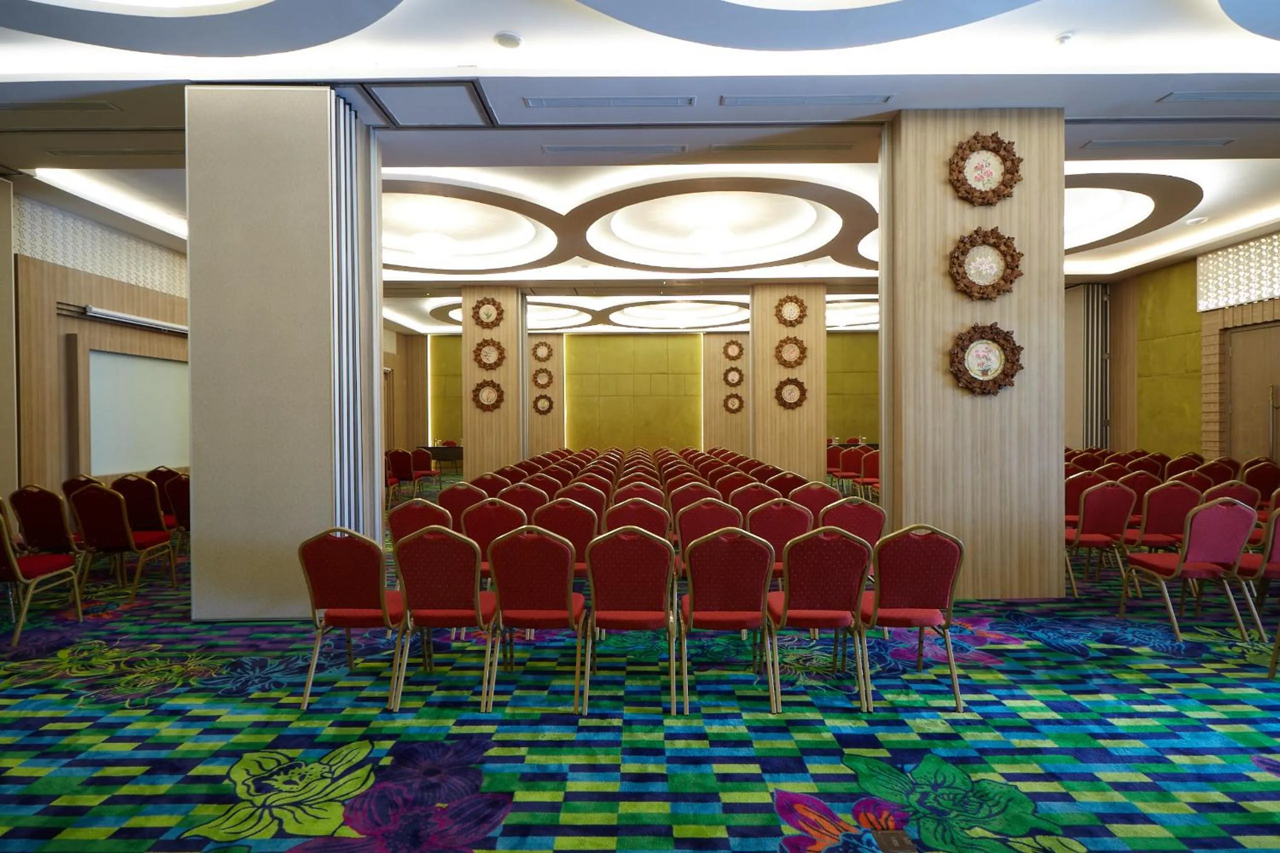 Banquet/Function facilities in ibis Styles Cikarang