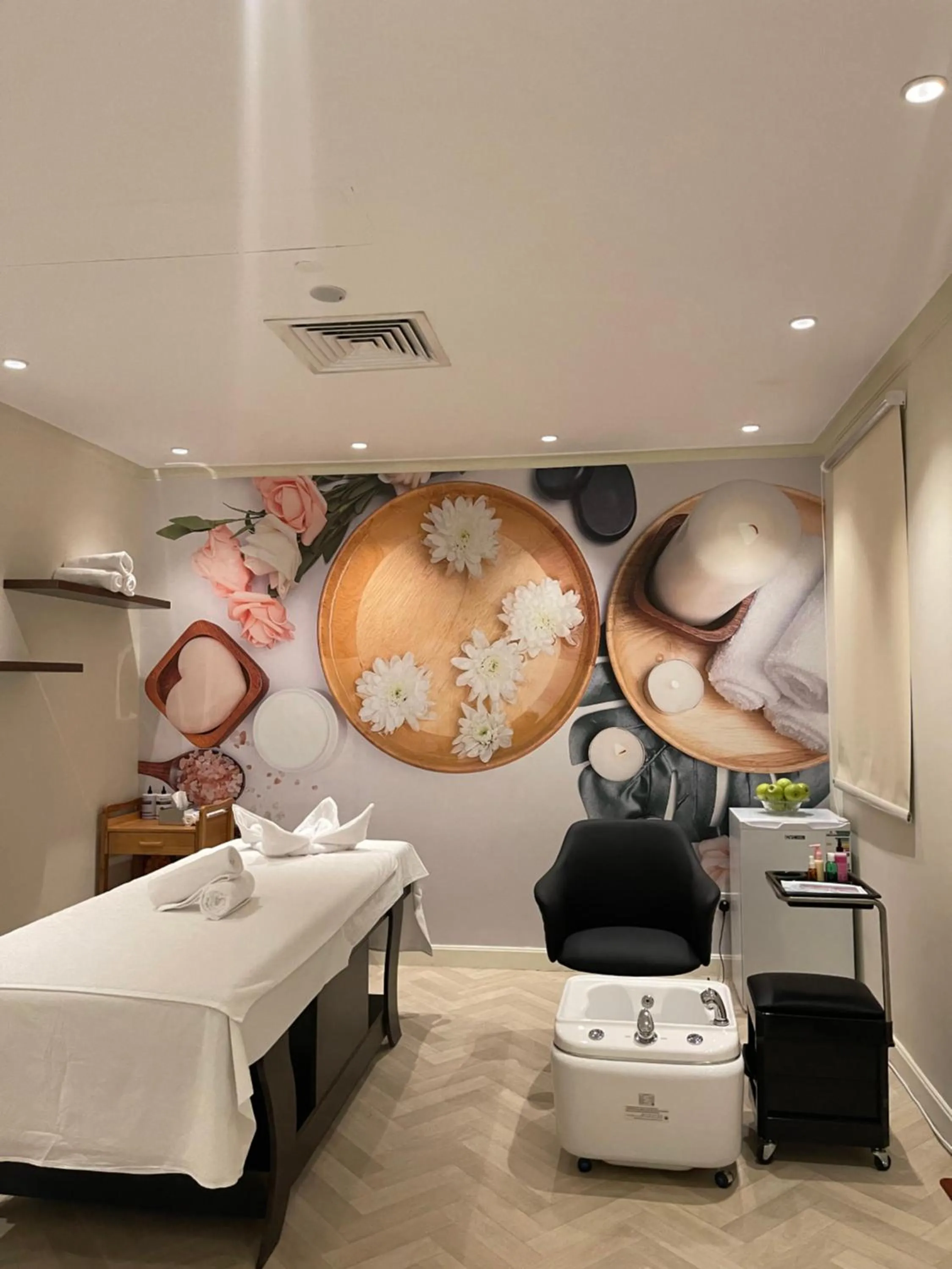 Spa and wellness centre/facilities, Bed in Dar Al Taqwa Hotel