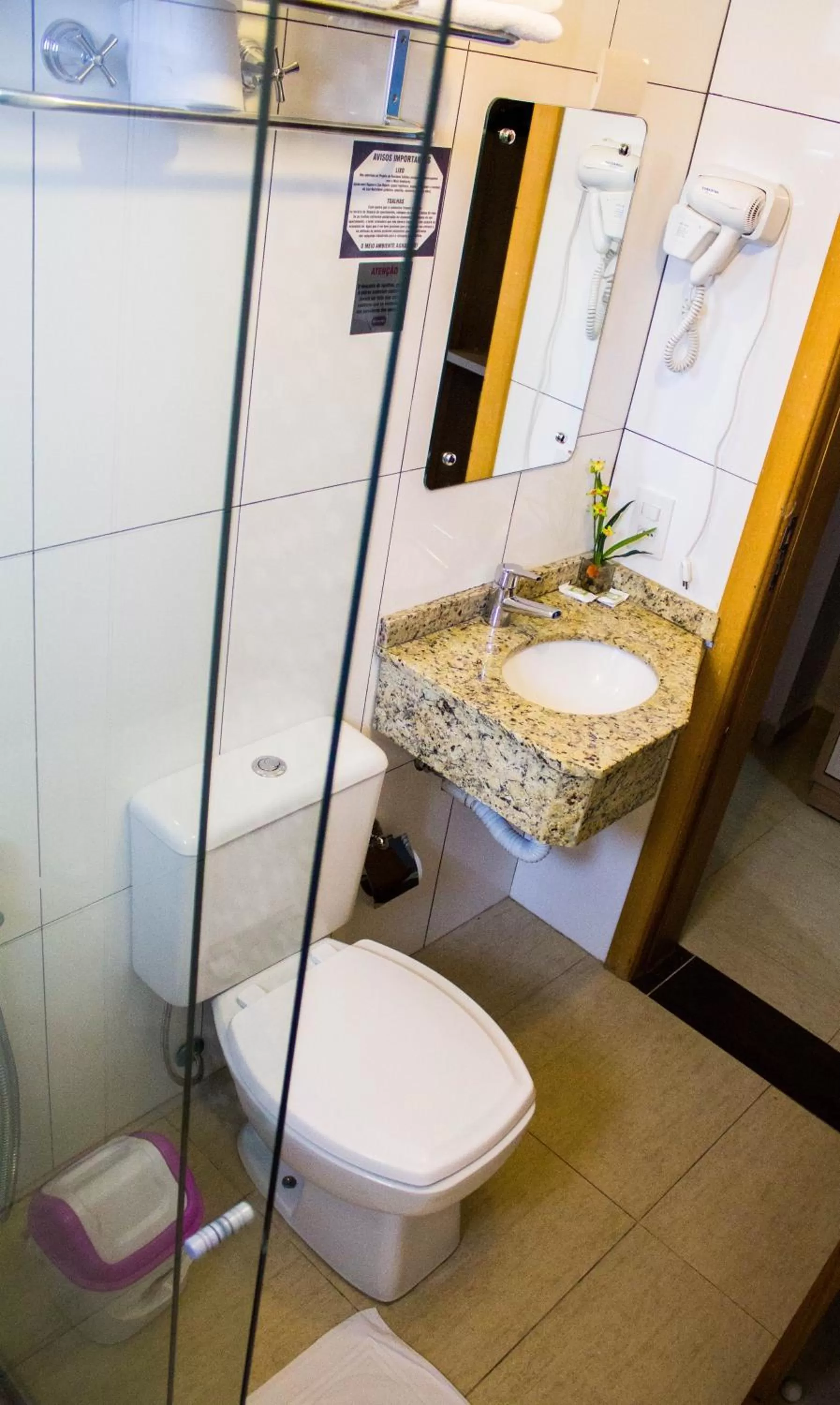 Bathroom in Hotel Baviera Iguassu