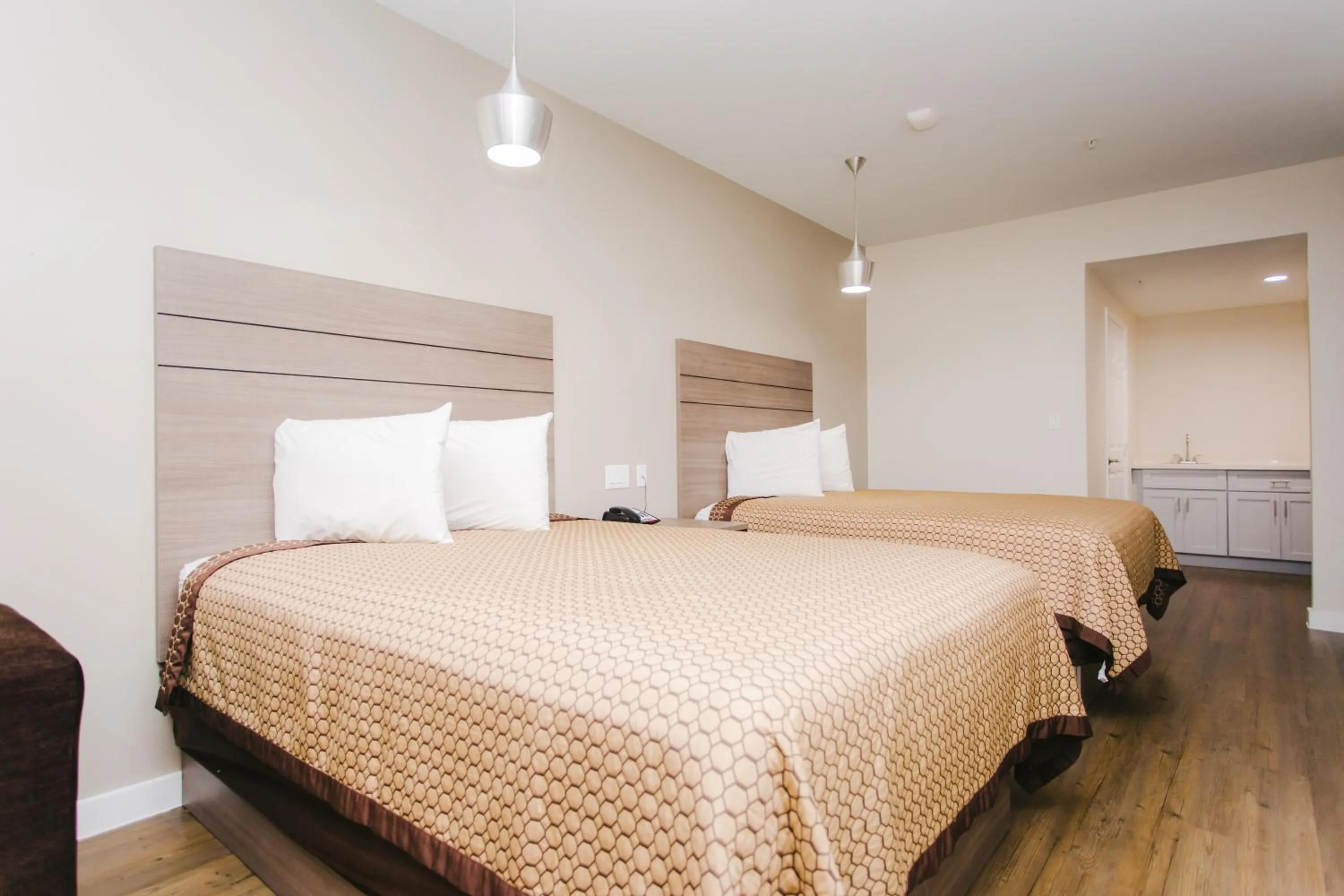 Bed in Palace Inn- Louetta