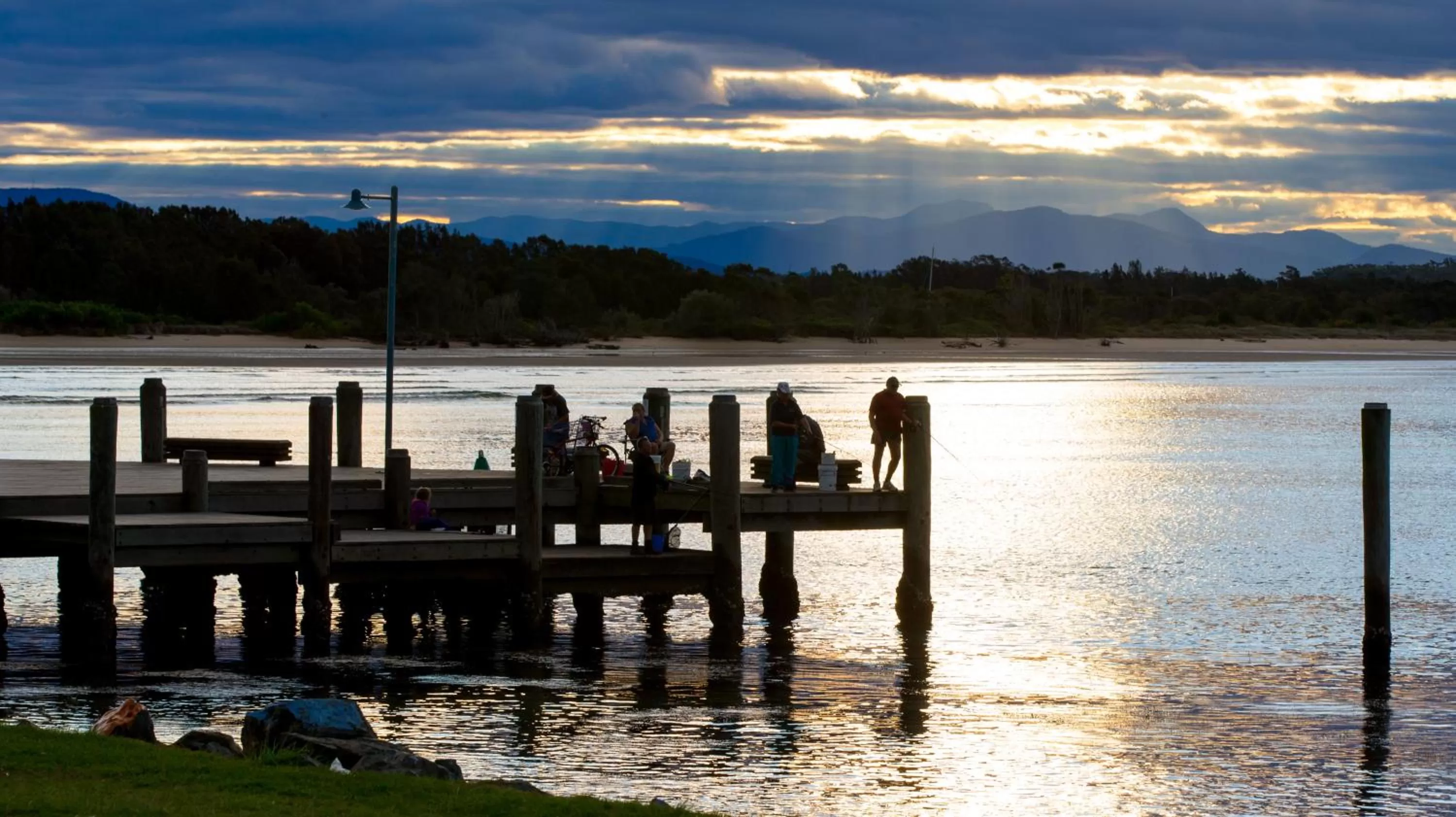 Nearby landmark in El Motor Inn