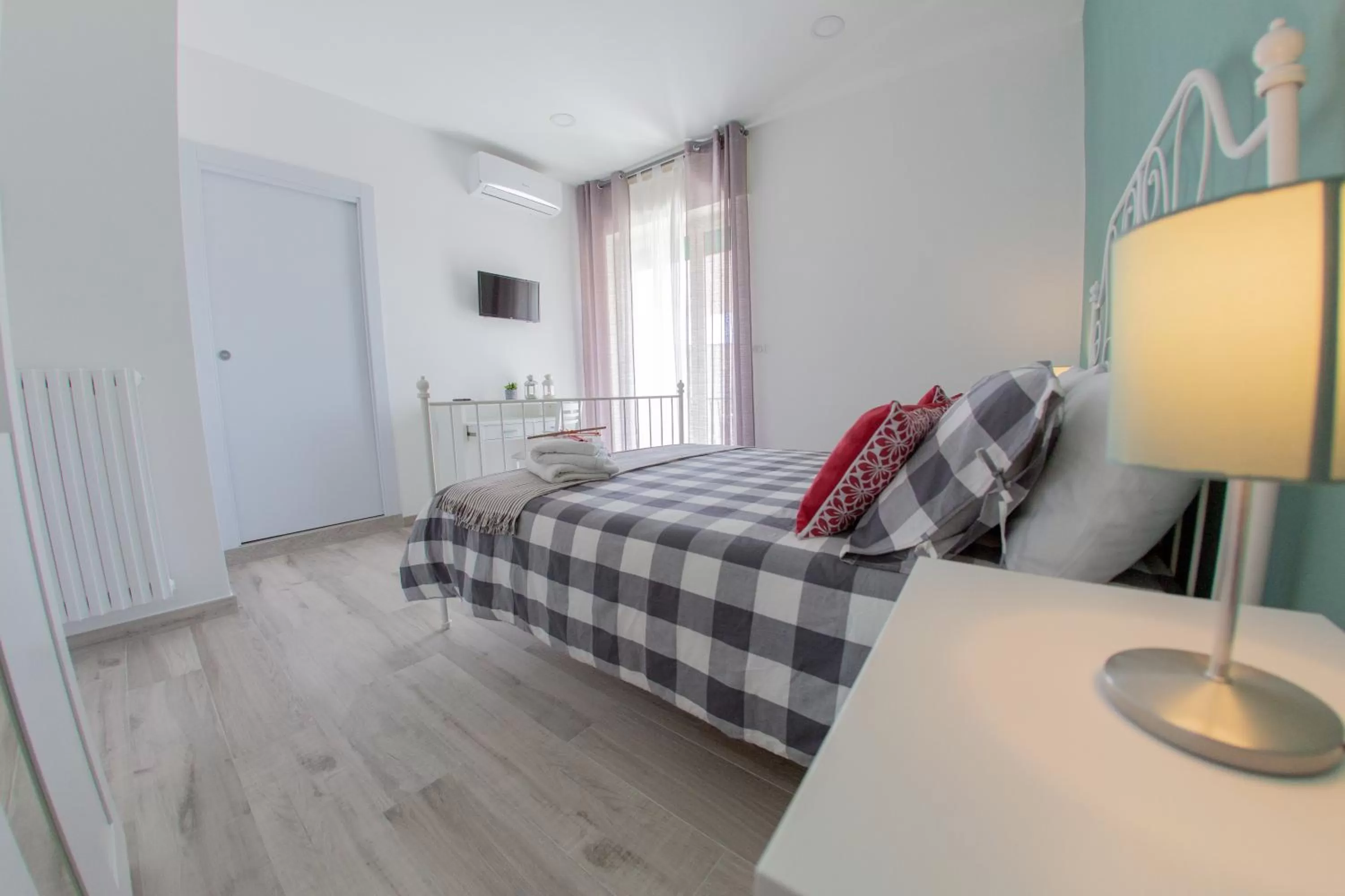 Photo of the whole room, Bed in Civico 364