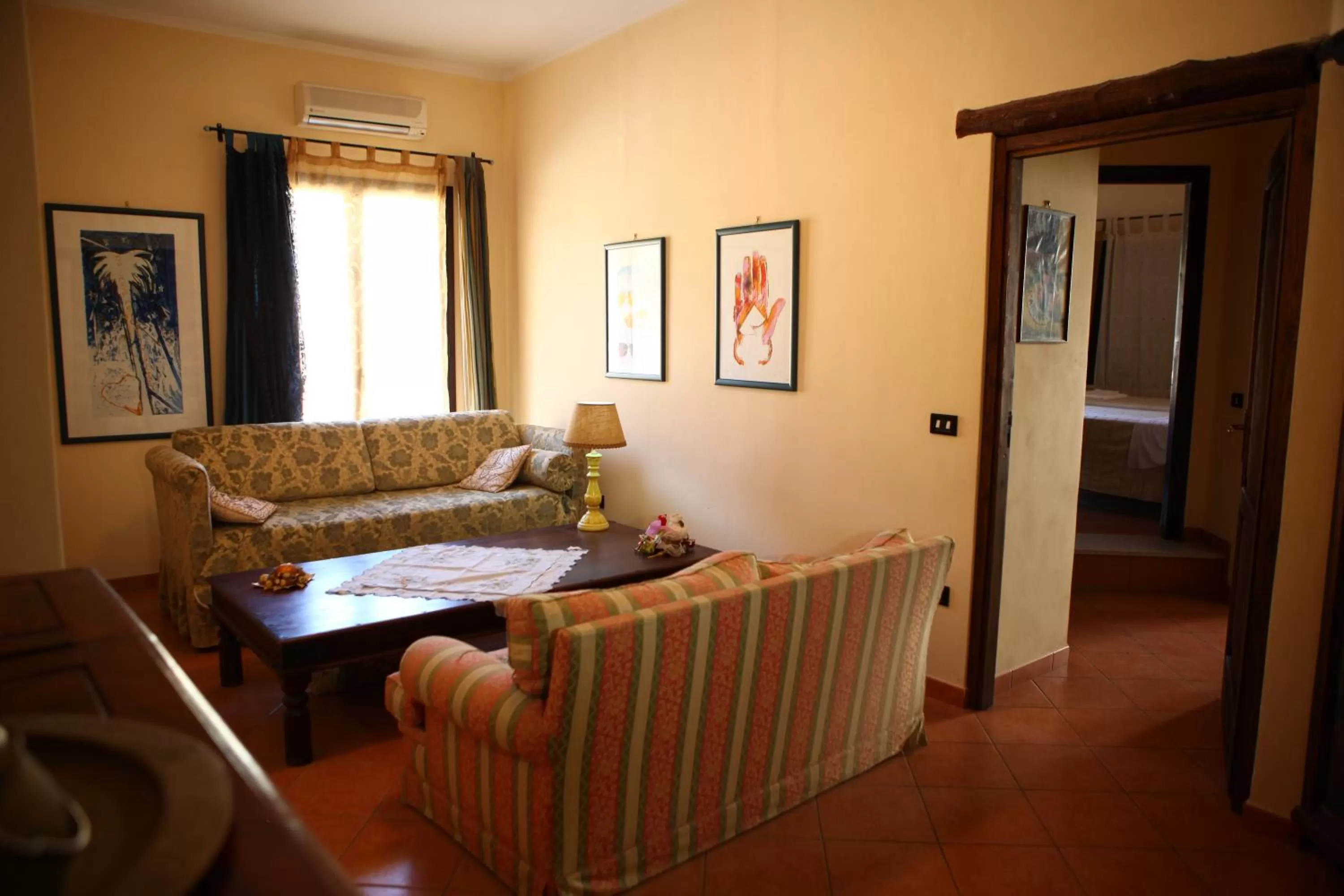 Living room in Art Lincoln