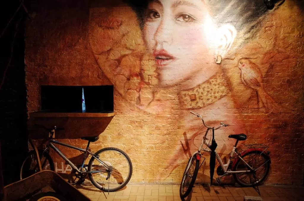 Entertainment in Kim Haus Loft