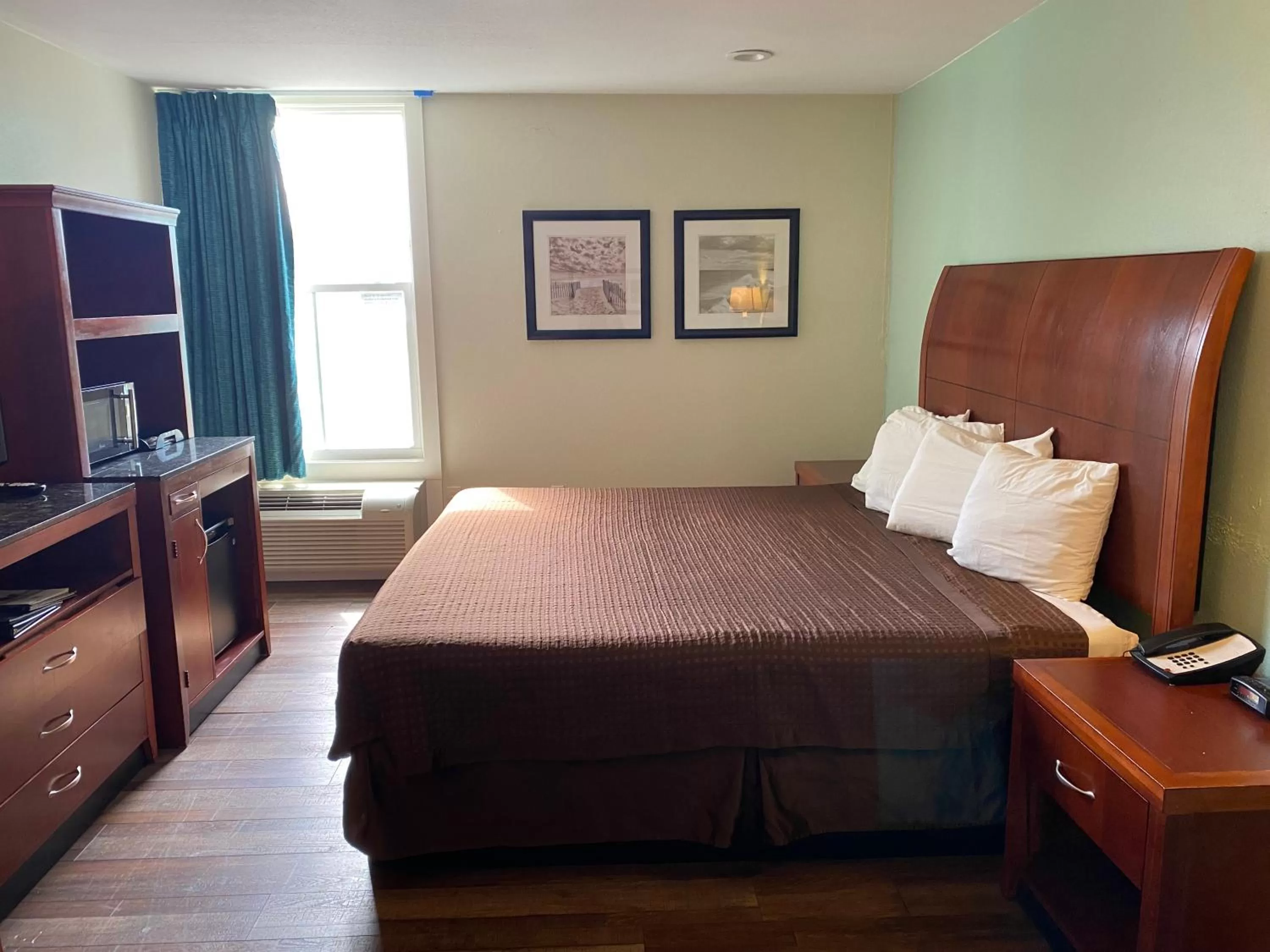 Bed in Outer Banks Inn