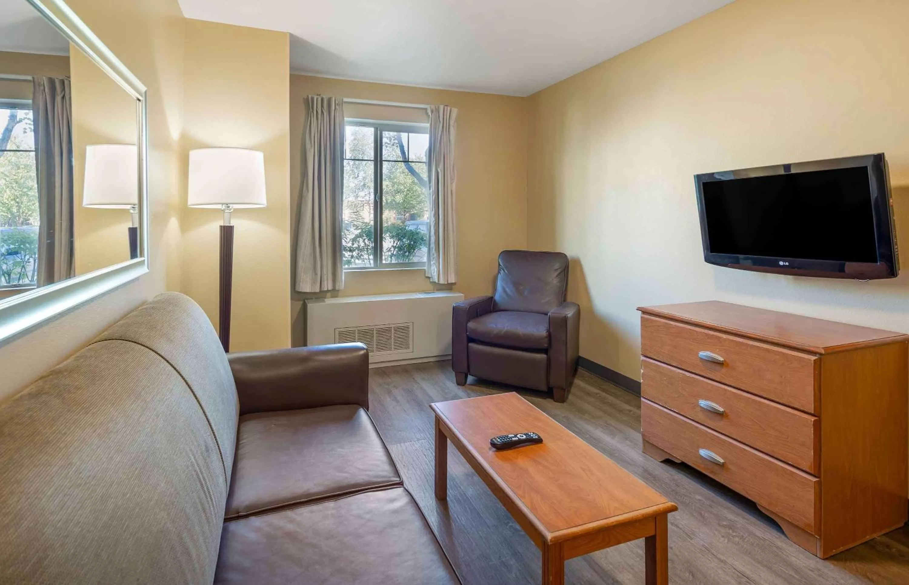 Bedroom in Extended Stay America Suites - Anchorage - Midtown