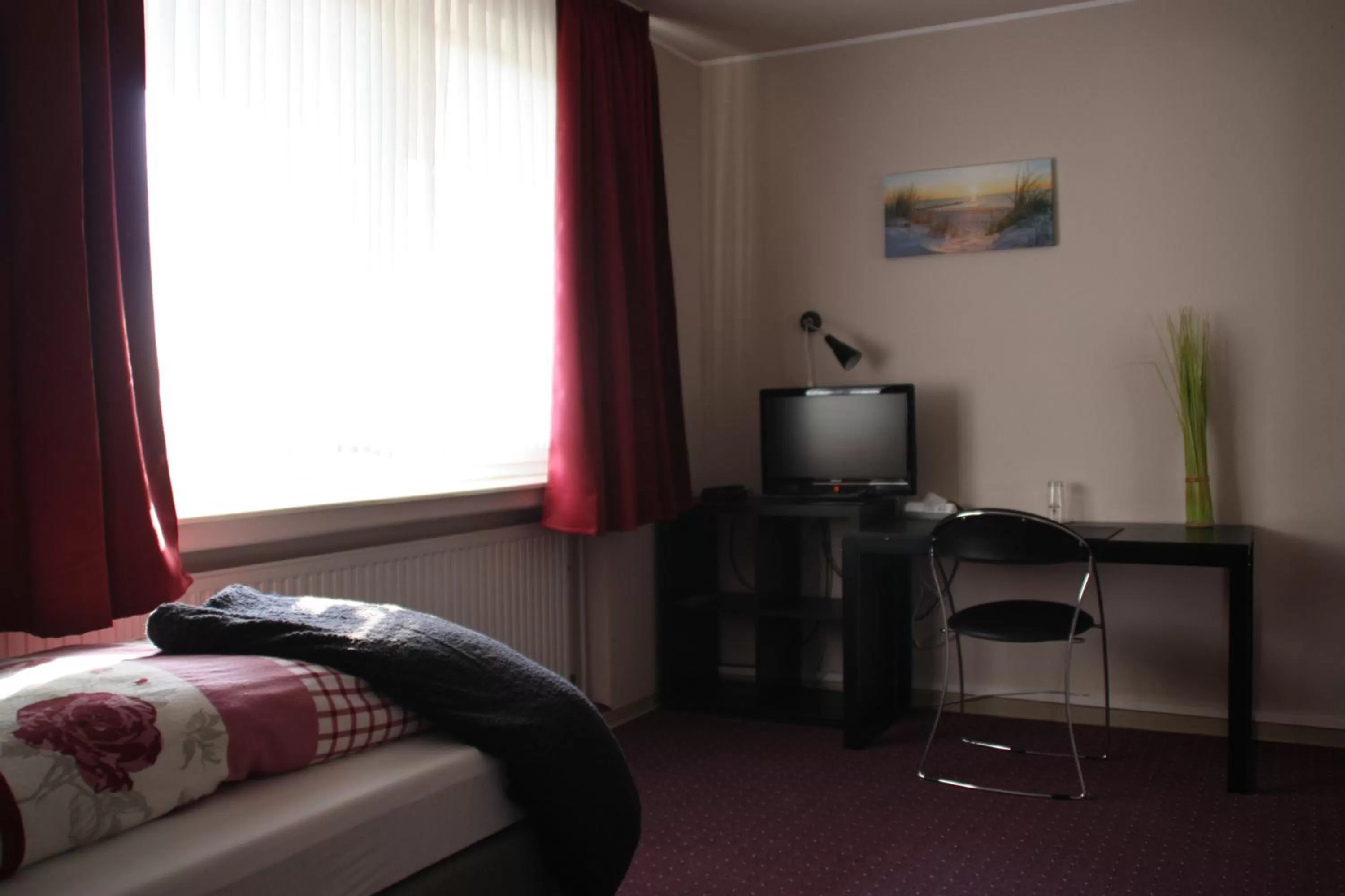 Photo of the whole room, Bed in Landhaus Riedel