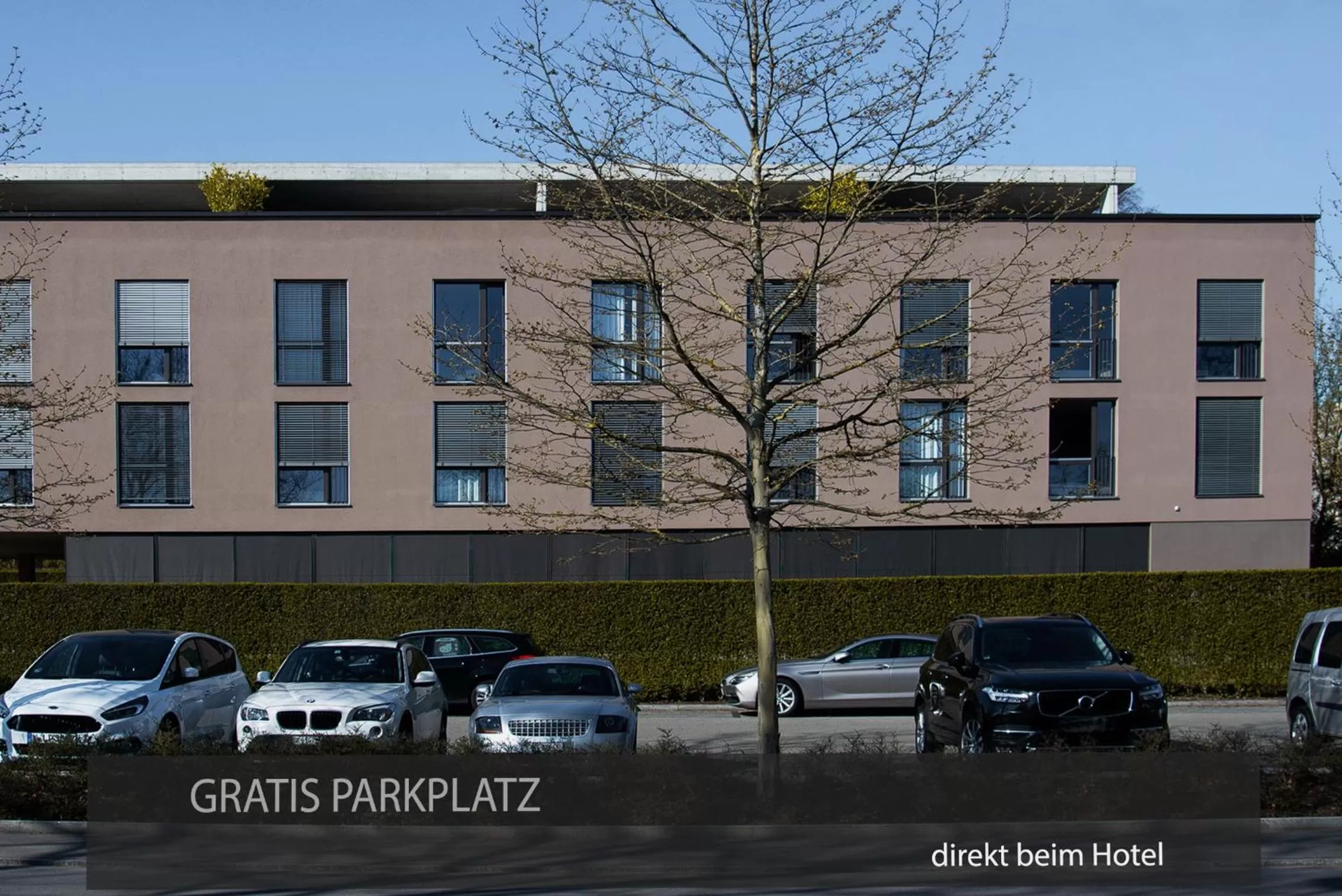 Property building in Hotel Kreuzlingen am Hafen