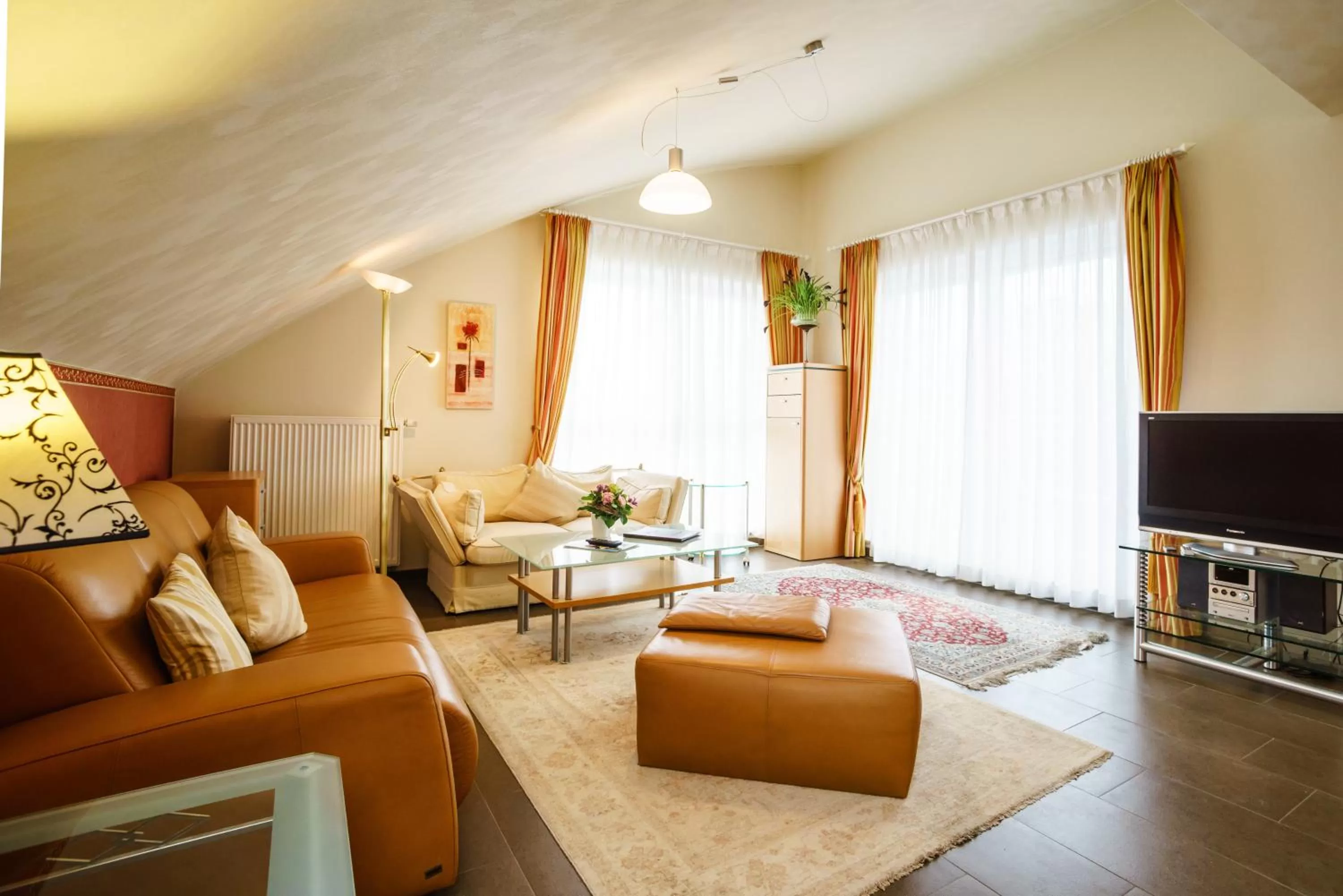 Photo of the whole room in Hotel Holsteiner Hof - Timmendorfer Strand