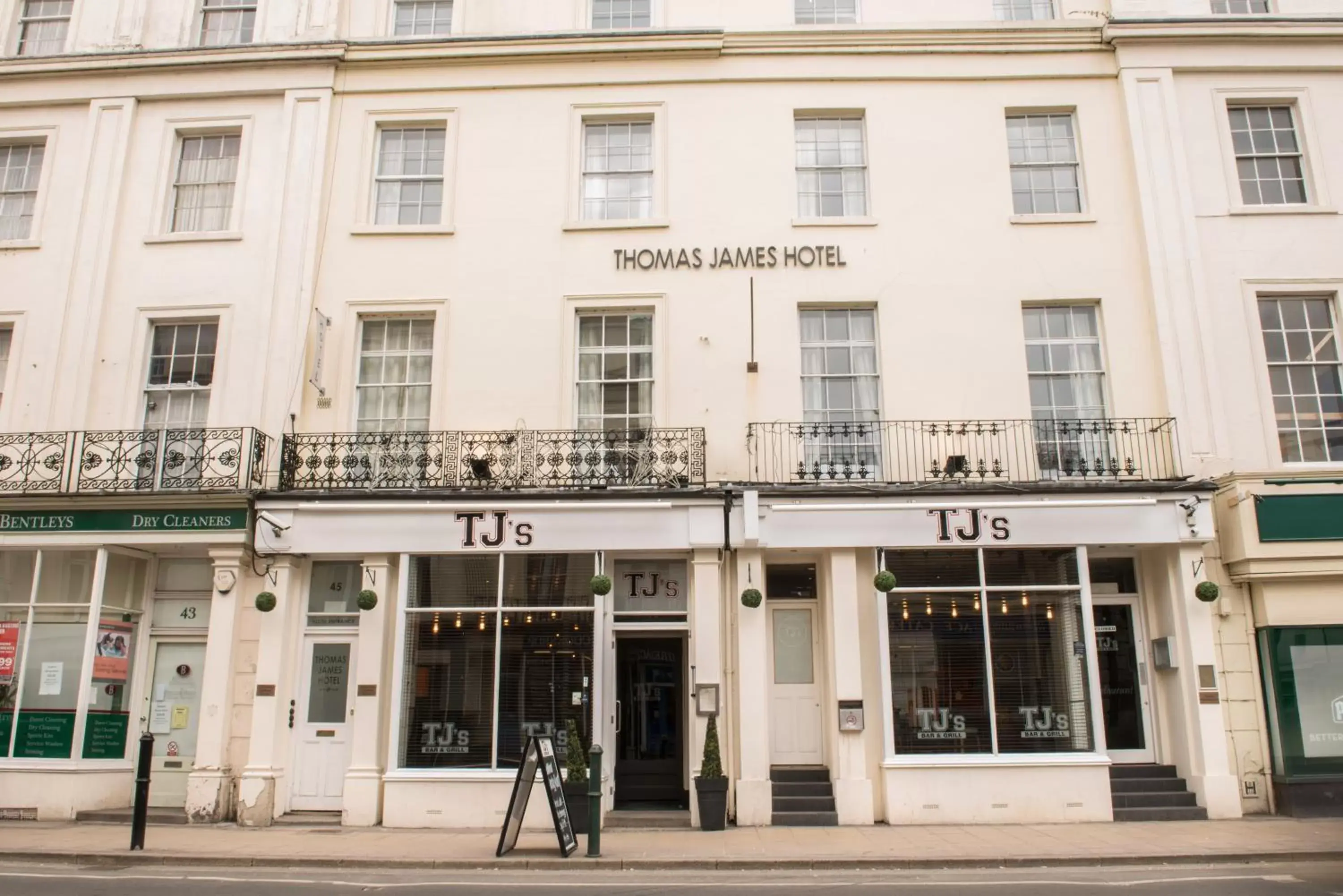 Thomas James Hotel Thomas James Hotel