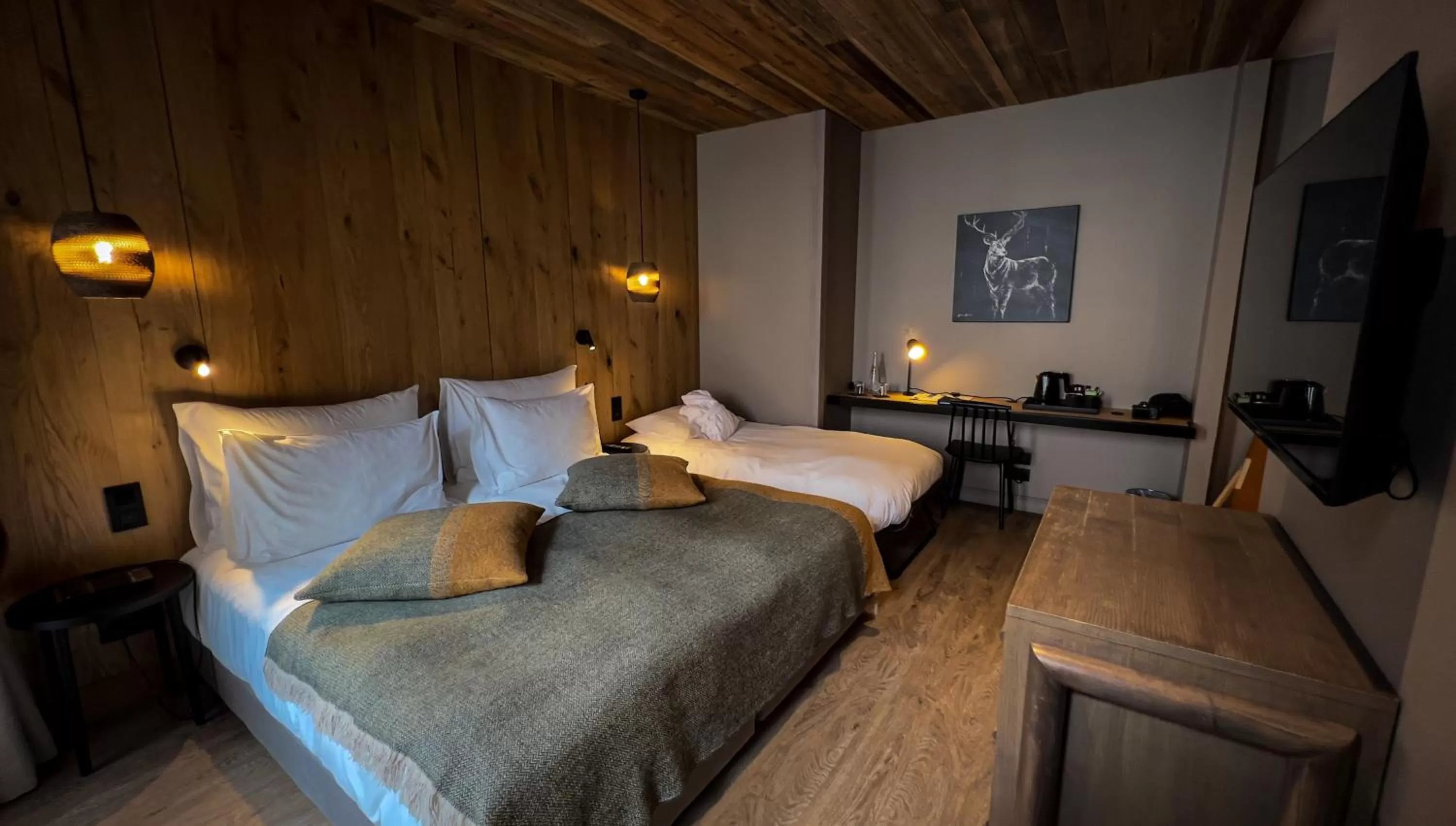 Deluxe Triple Room in Hotel MONT-BLANC VAL D'ISERE