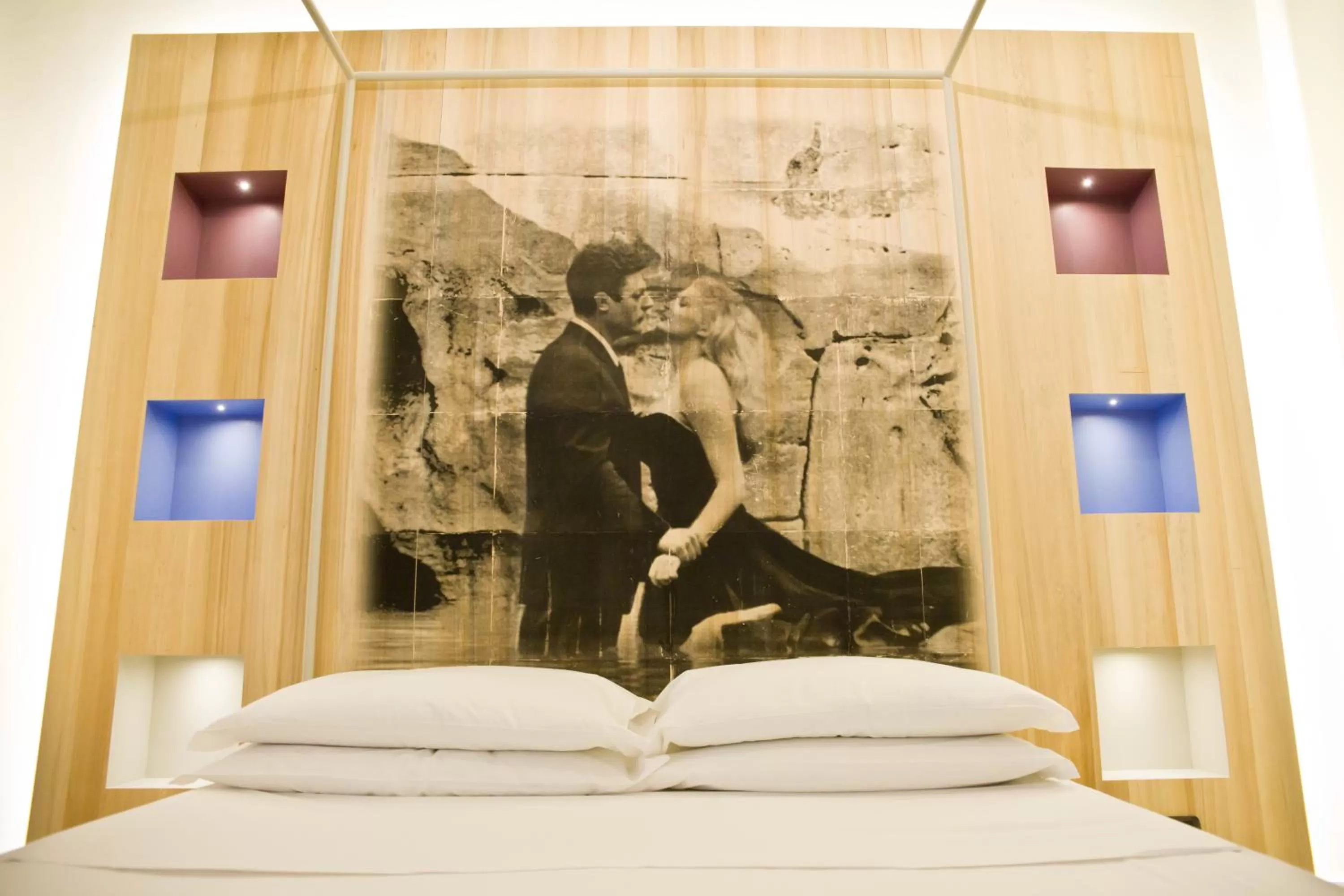 Bed in Hotel Corallo Rimini