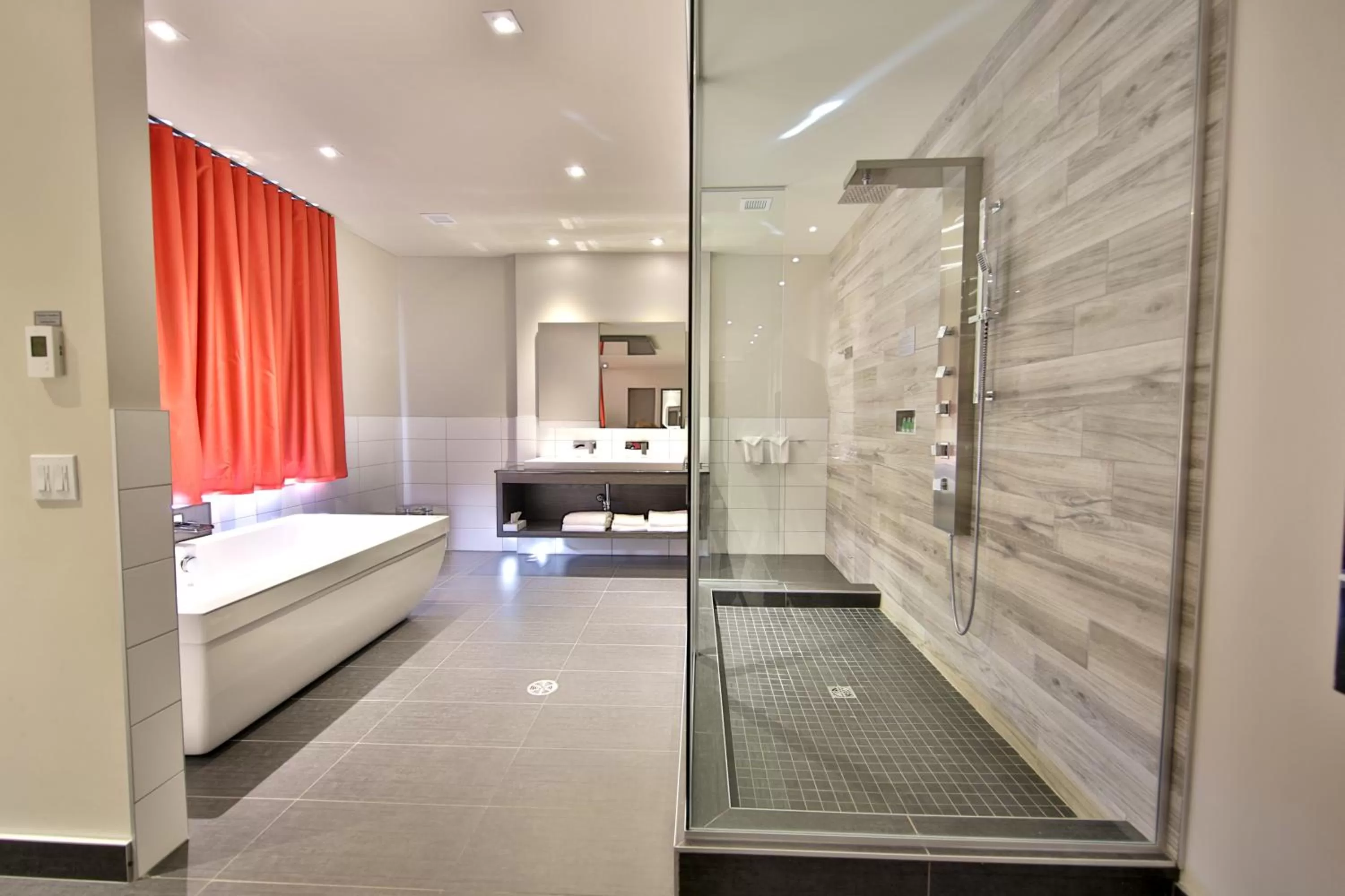 Bed in Hôtel Ô Laval