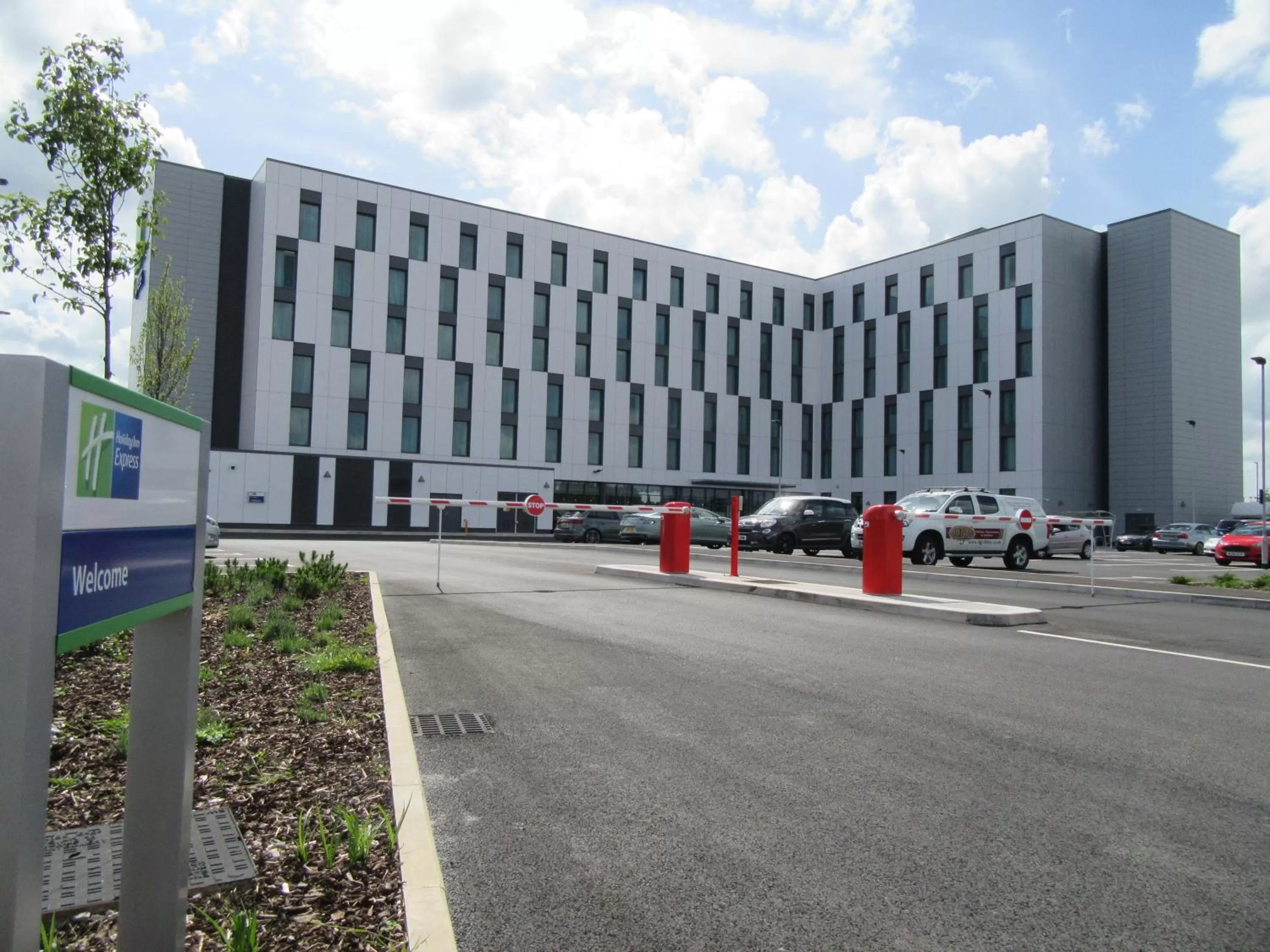 Property building in Holiday Inn Express - Manchester - TRAFFORDCITY by IHG