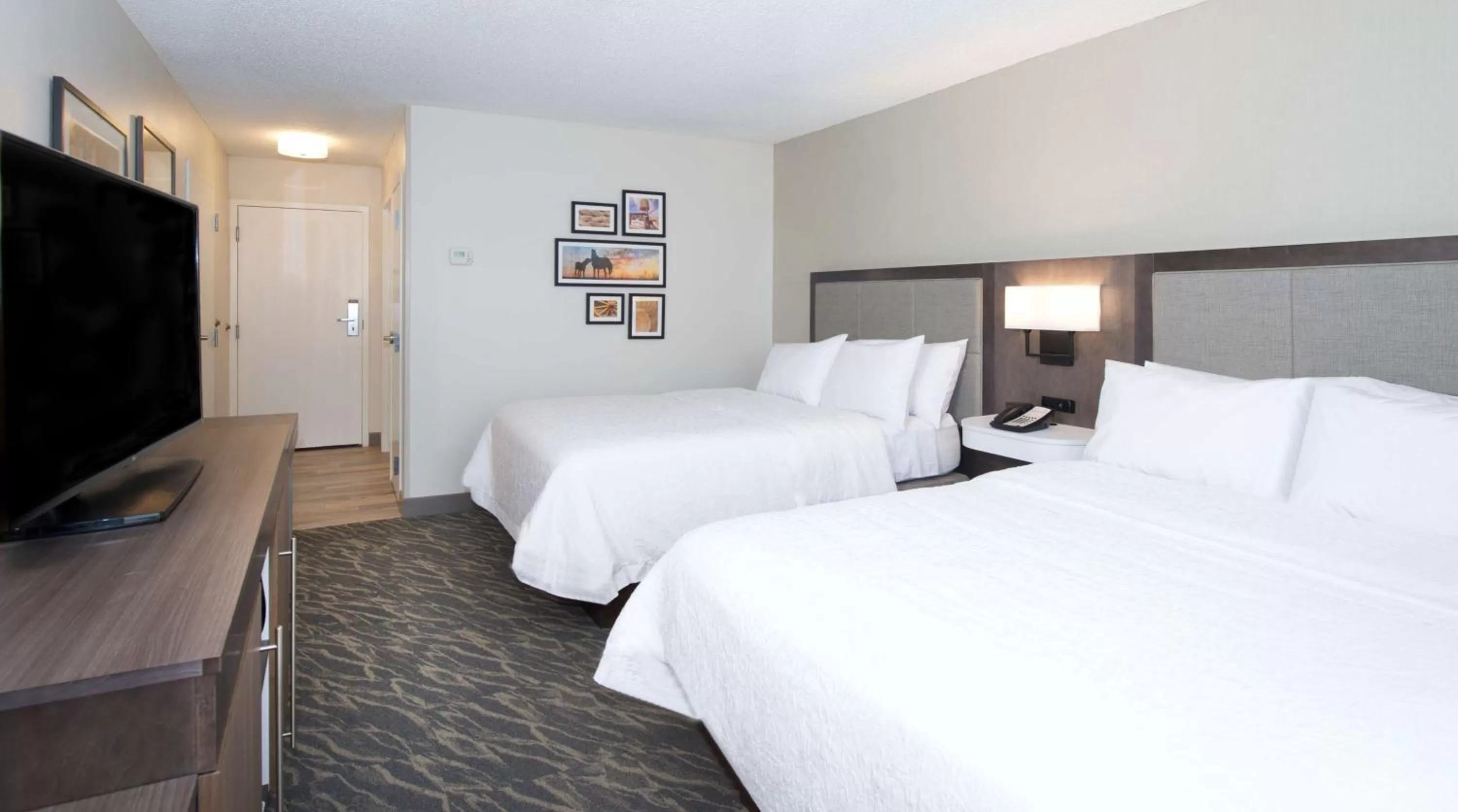 Bedroom, Bed in Hampton Inn & Suites N Ft Worth-Alliance Airport