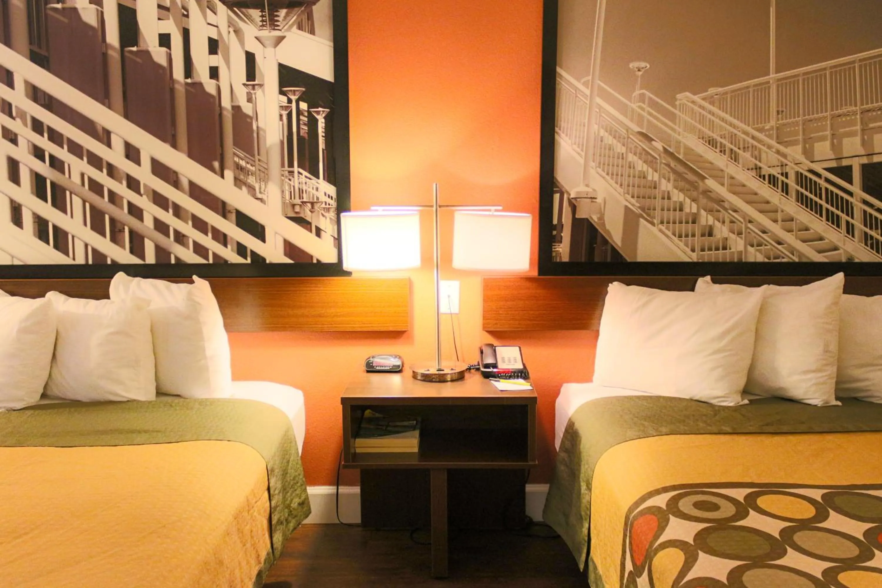 Queen Room with Two Queen Beds - Non-Smoking in Super 8 by Wyndham Orlando International Drive