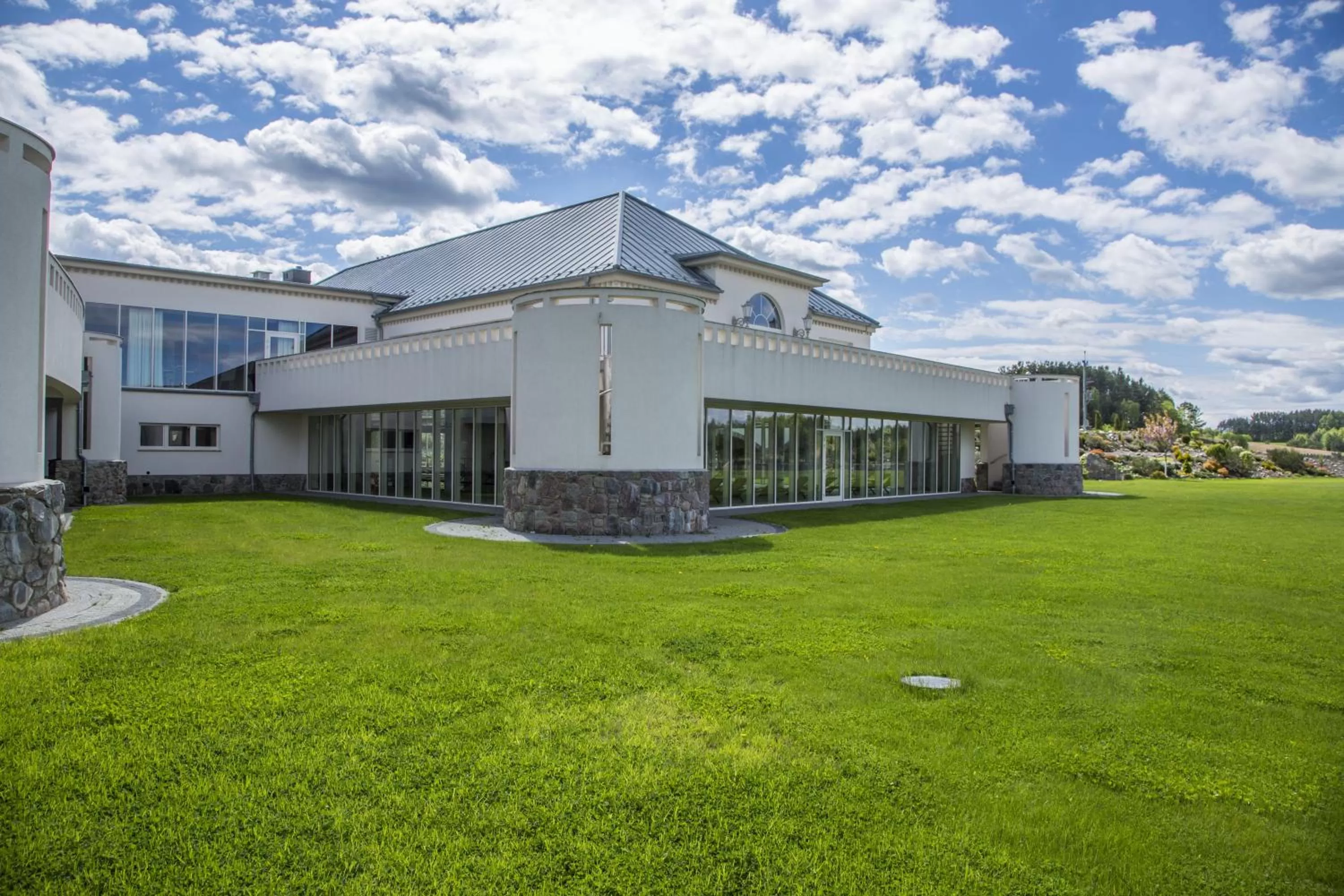 Property building in Hotel Kiston