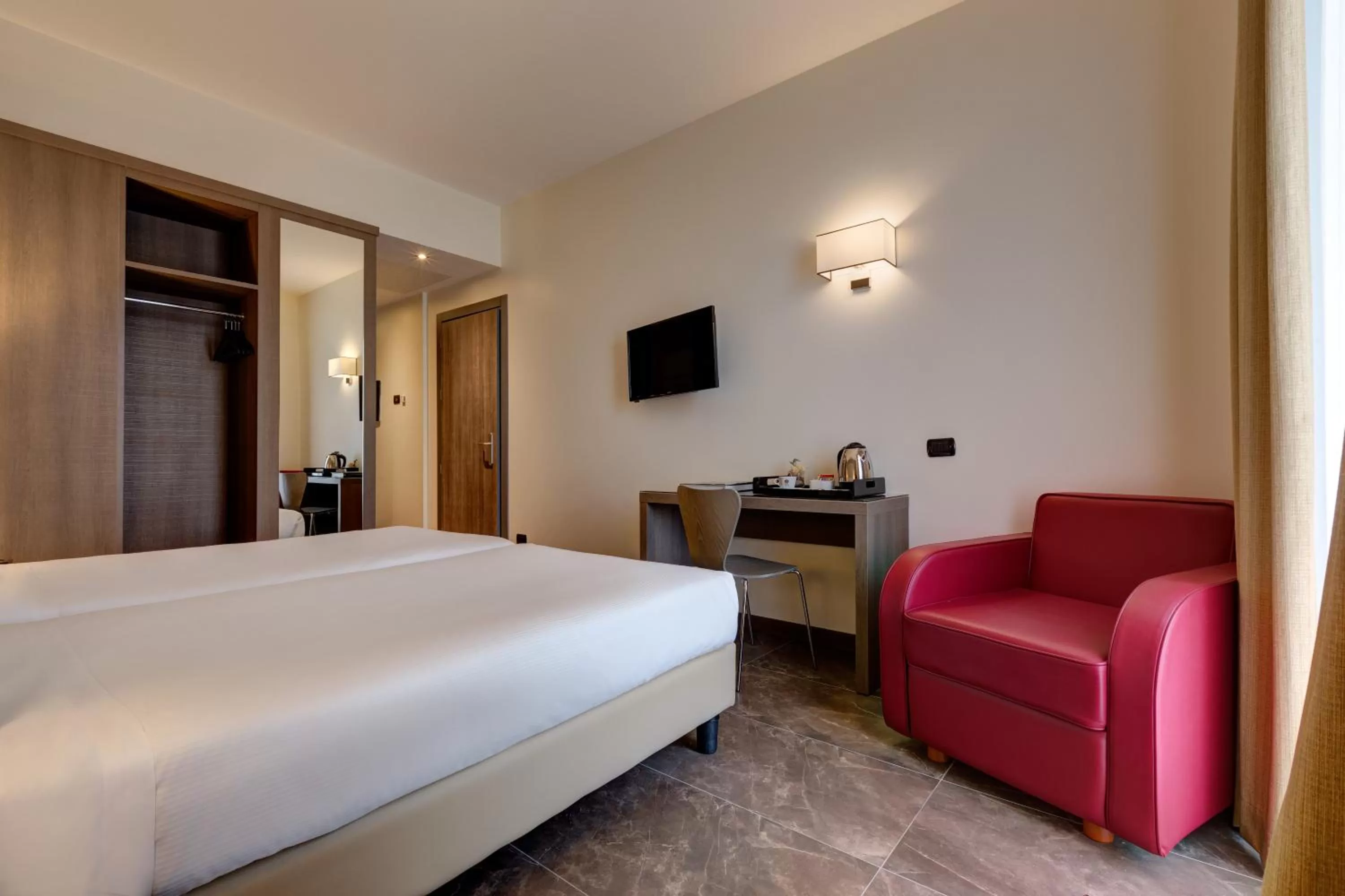 Photo of the whole room, Bed in Klima Hotel Milano Fiere