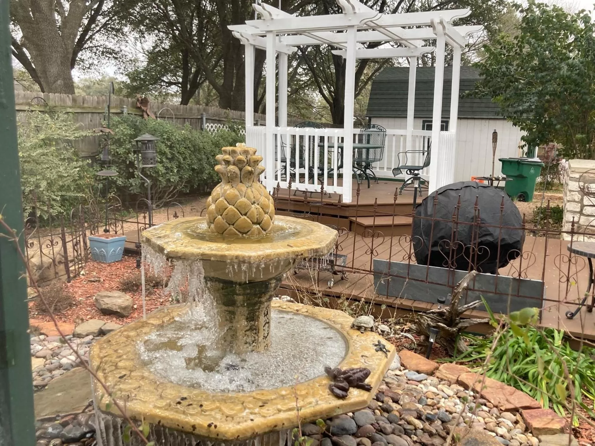 Garden in Granbury Gardens Bed and Breakfast