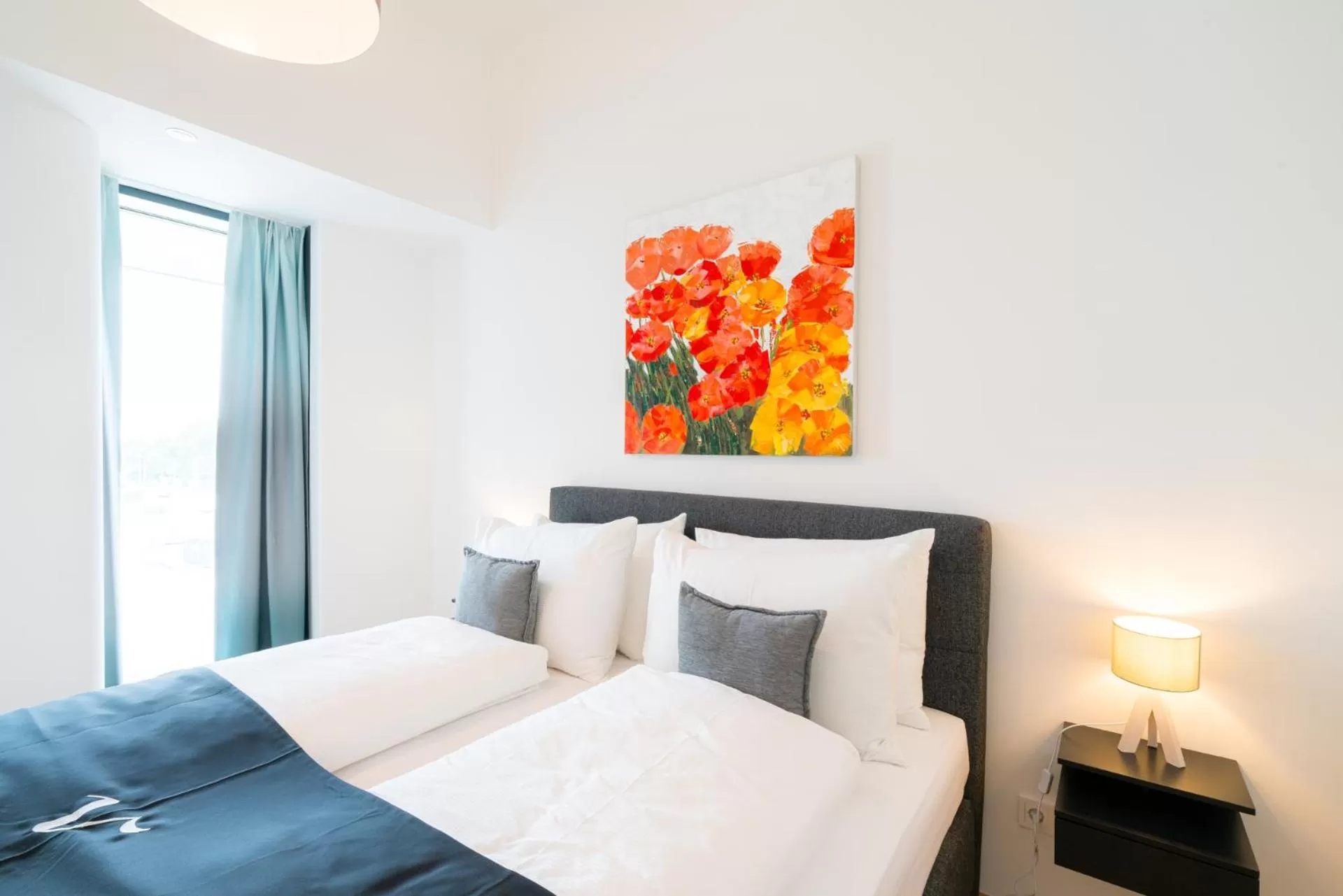 Bed in Vienna Residence, Marina Tower - Danube