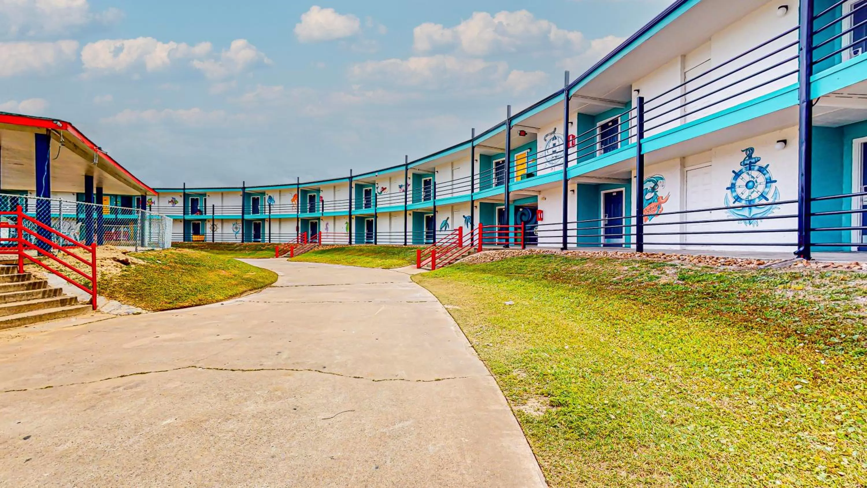 Property building in CRYSTAL PALACE RESORT