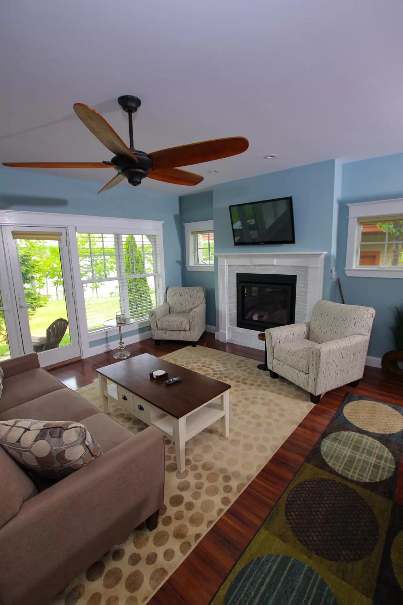 Seating Area in Sheepscot Harbour Village Resort