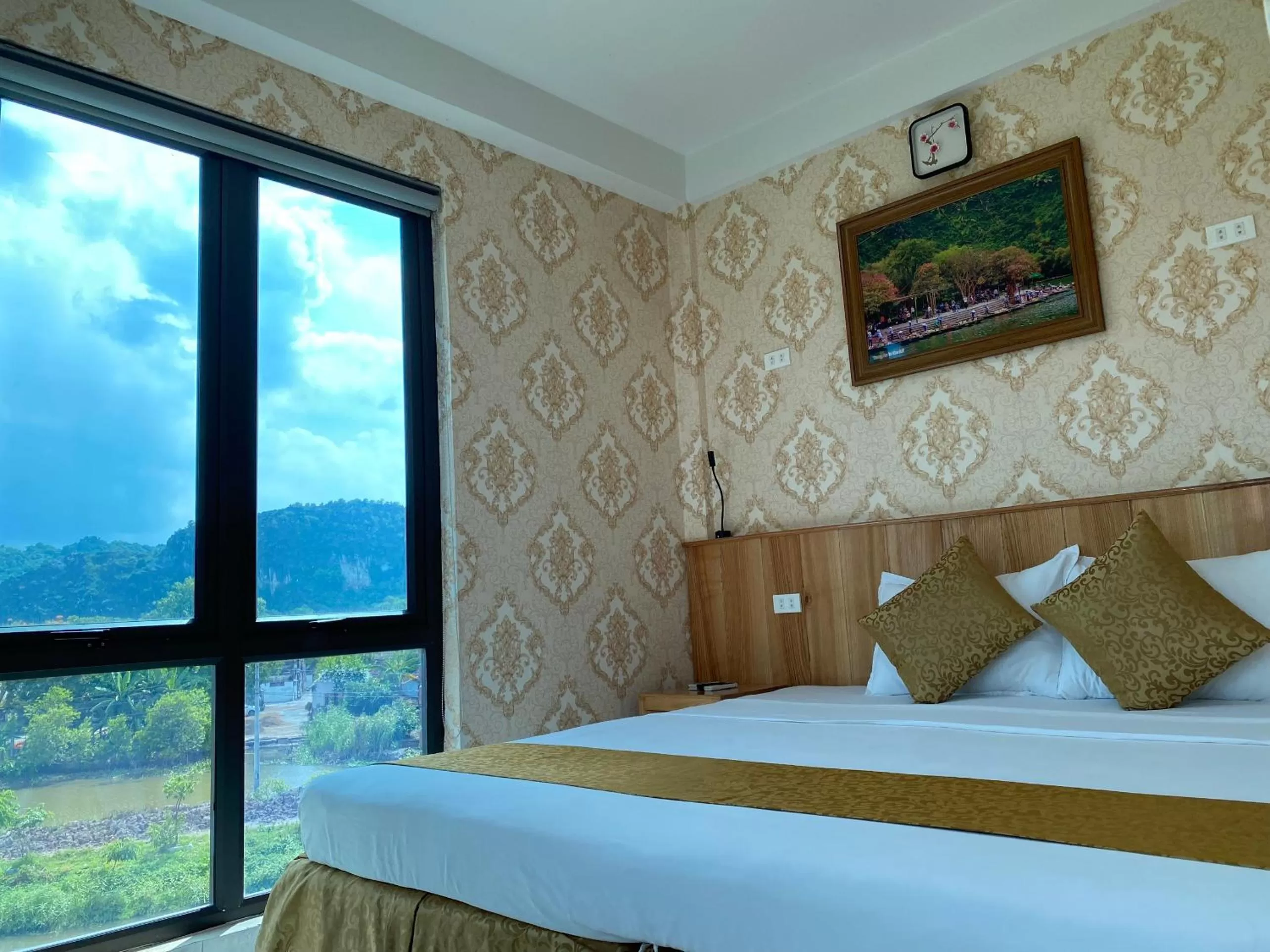 Bed in Cozynibi Hotel