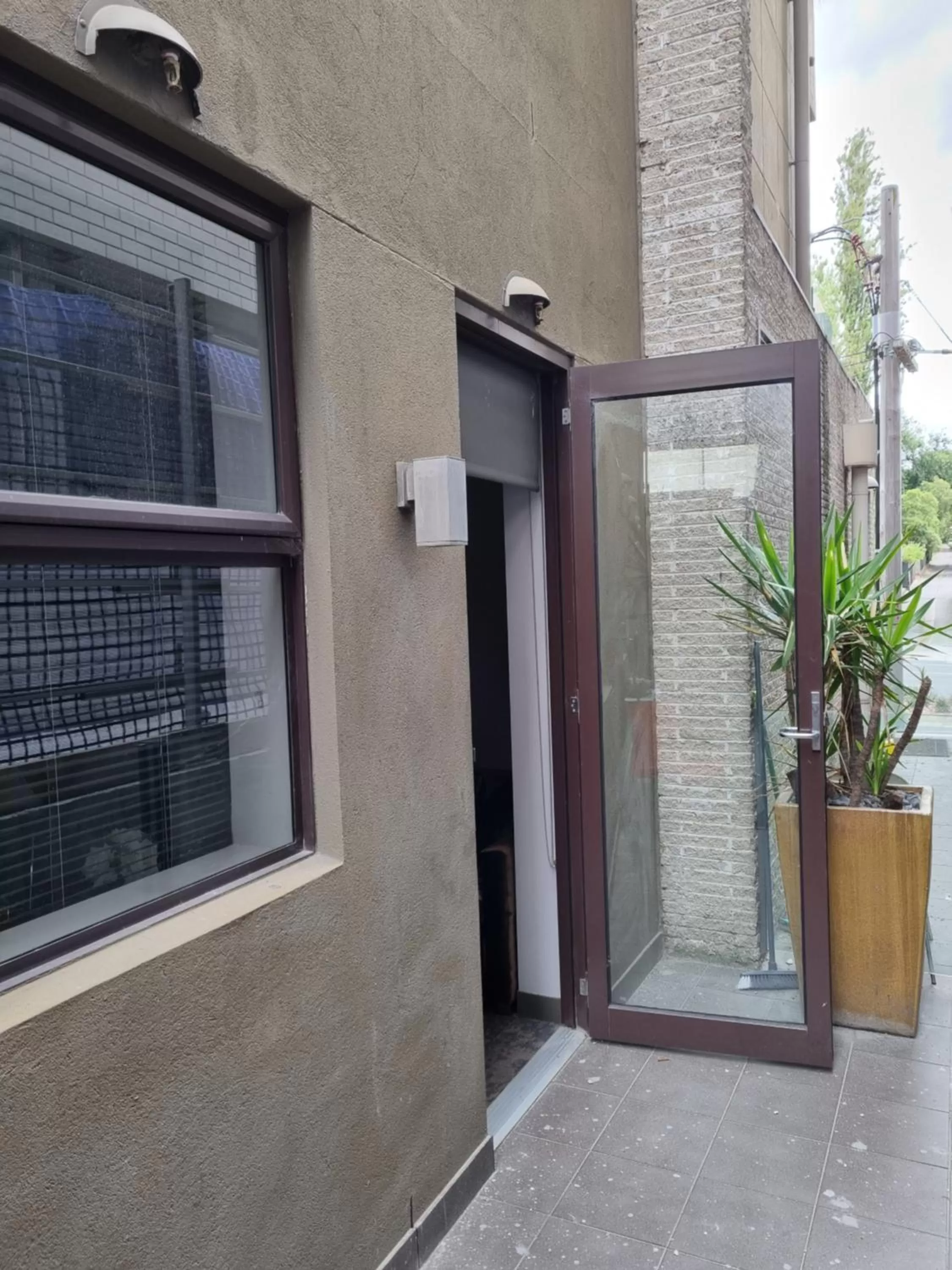 Balcony/Terrace in MVV Motel & Comfy Kew Apartments