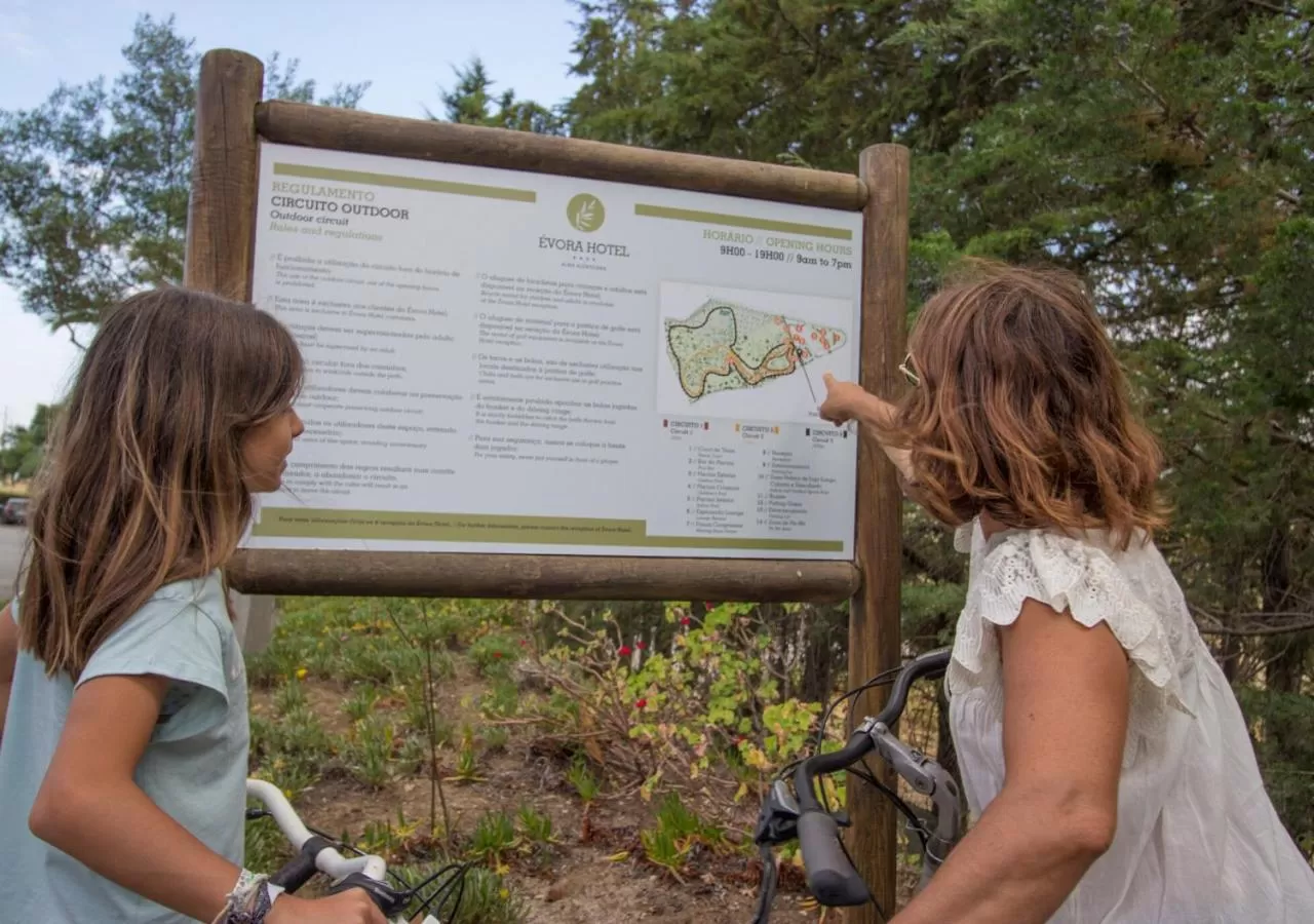 People in Evora Hotel