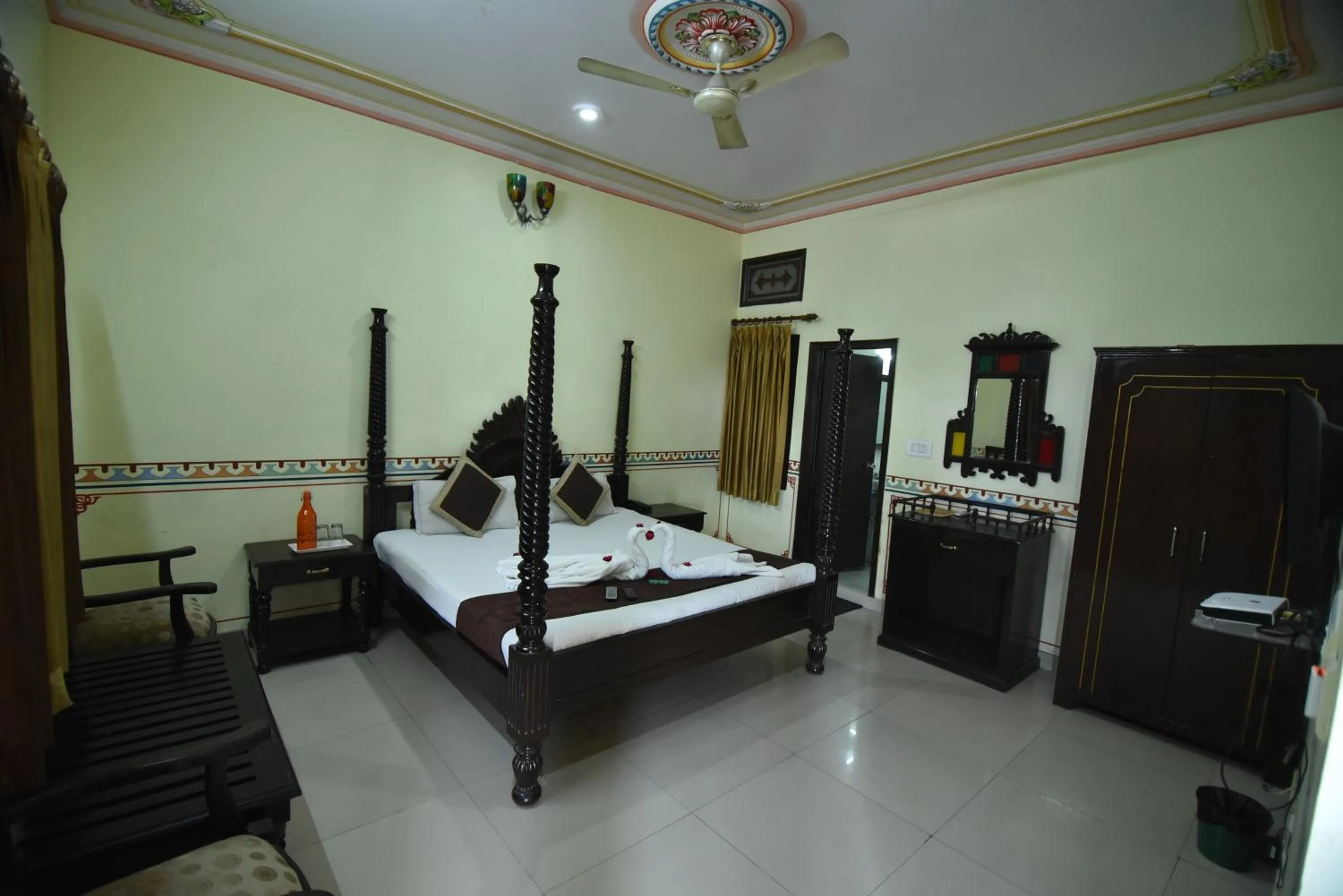 Photo of the whole room in Hotel Vaishnavi