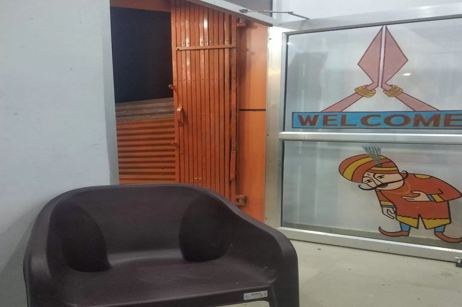 Lobby or reception in STAYMAKER Hotel Raj Ganga