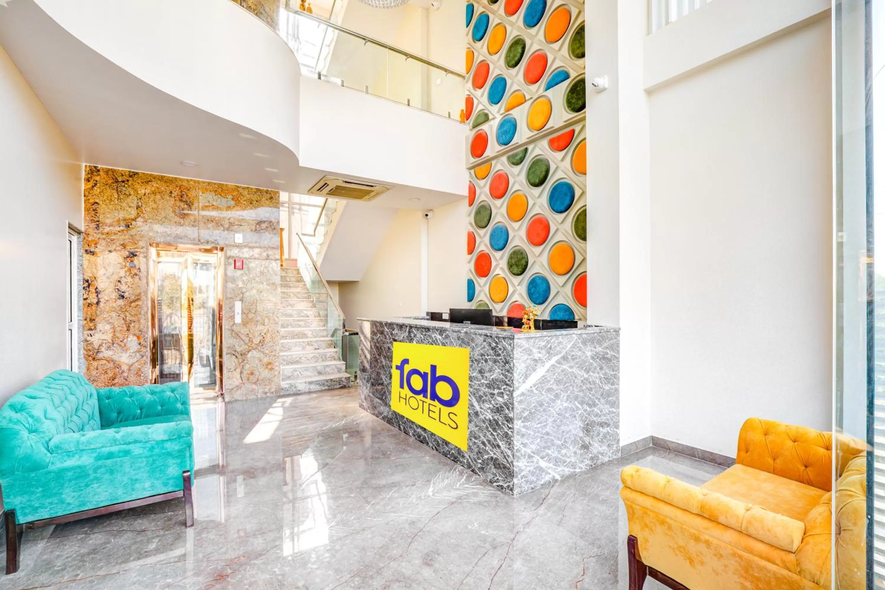 Lobby or reception in FabHotel The White Moon