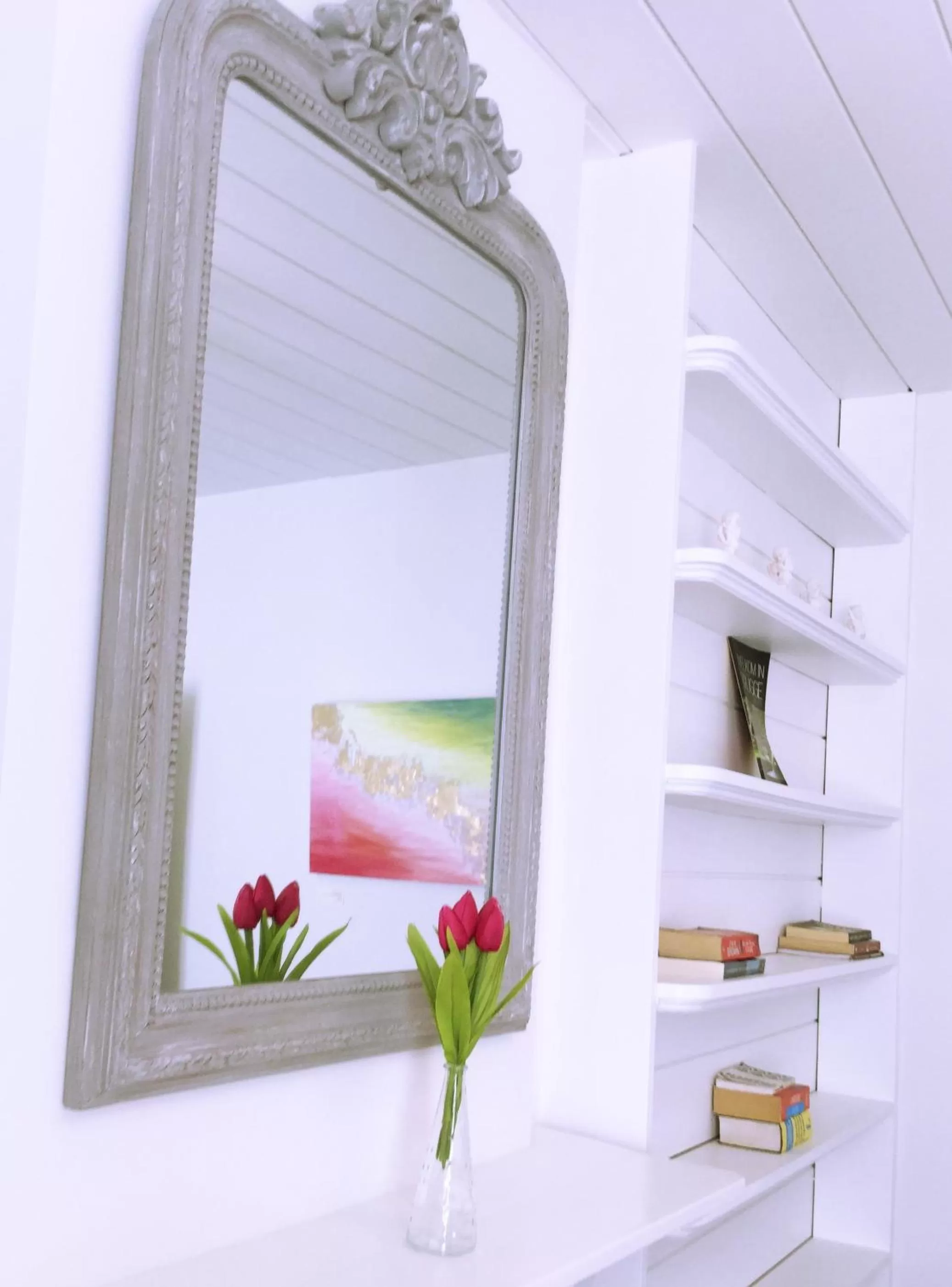 Bedroom in The White Queen B&B